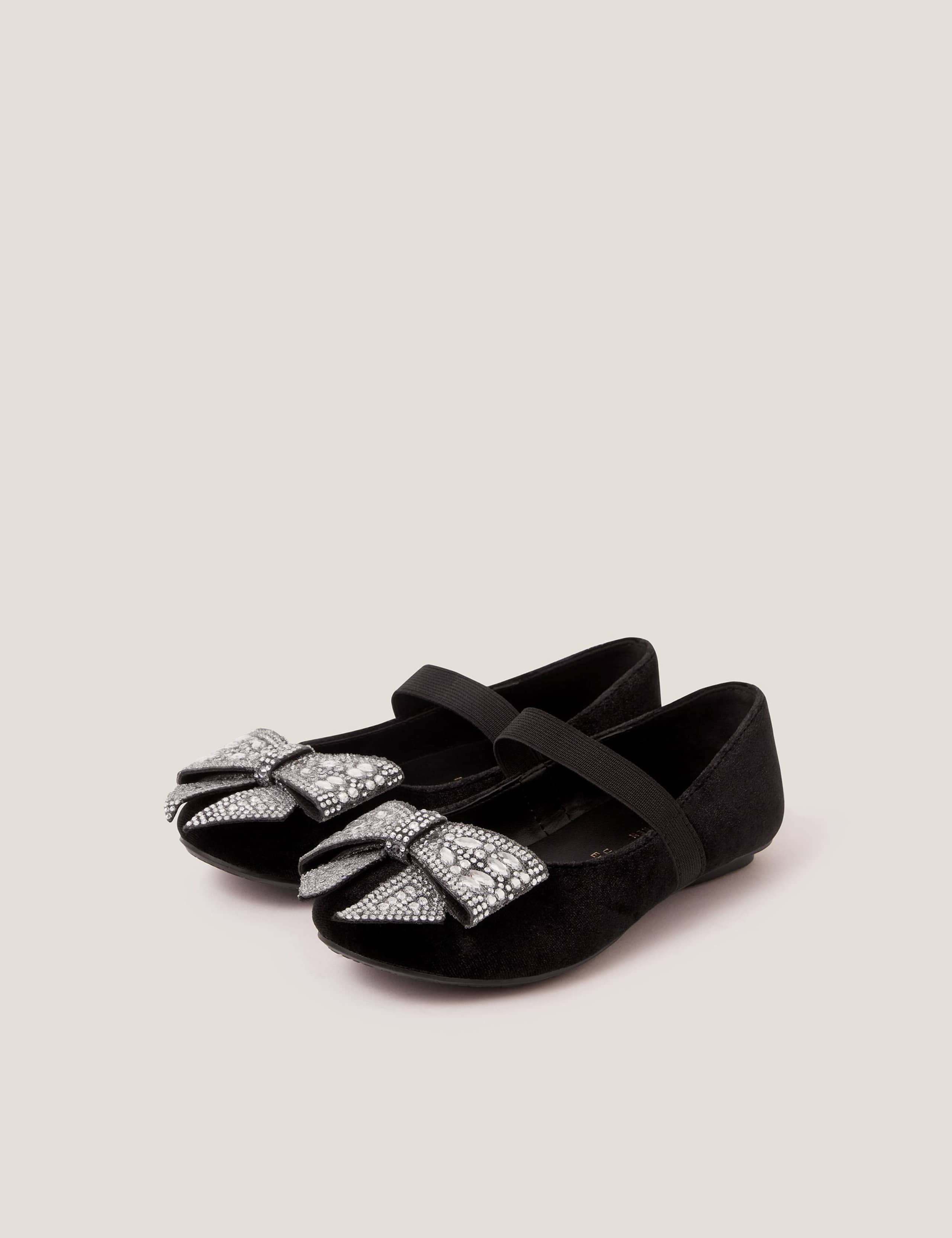 Kids' Velvet Bow Ballet Pumps (7 Small - 4 Large)