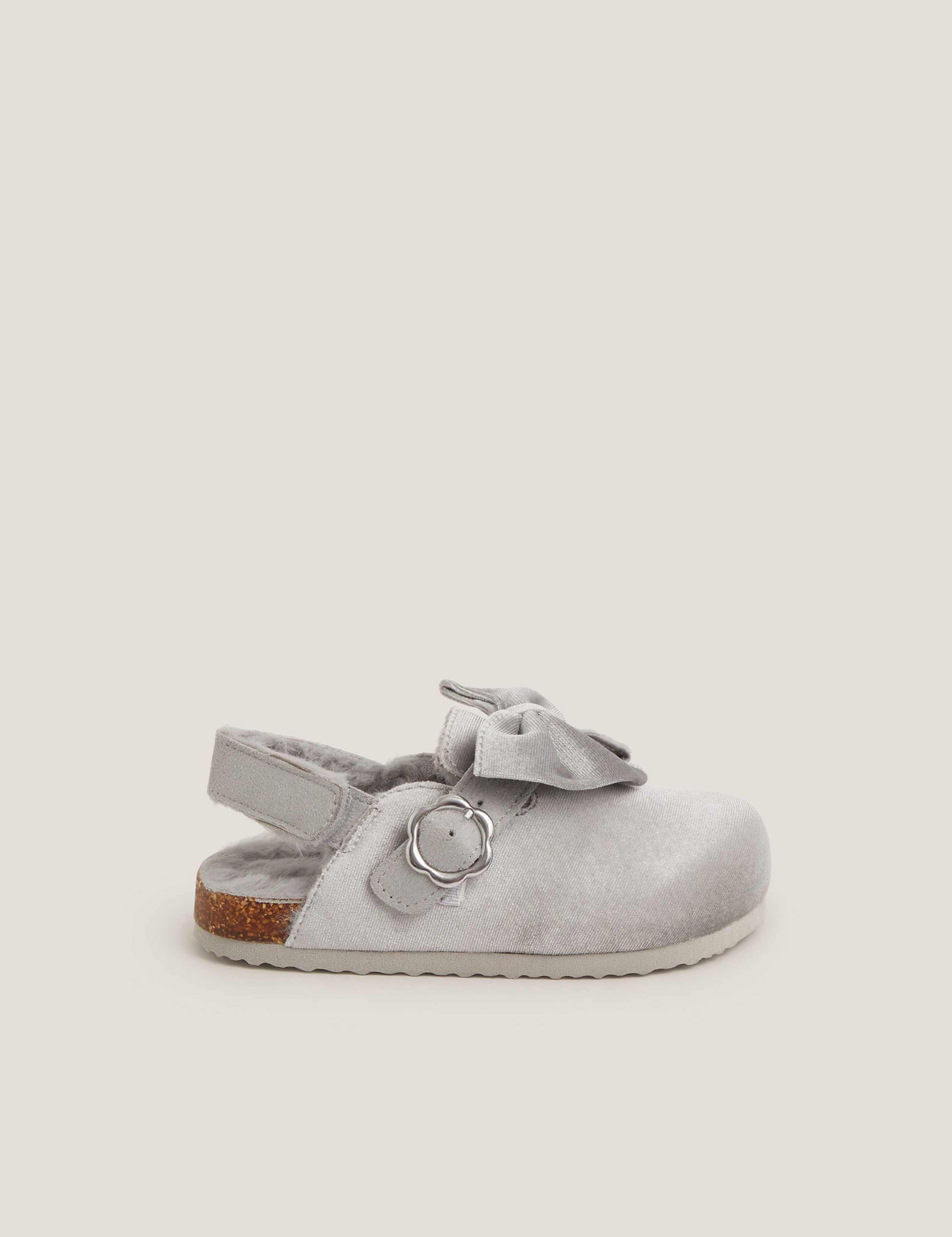 Kids' Velour Bow Buckle Clogs (7 Small - 4 Large)