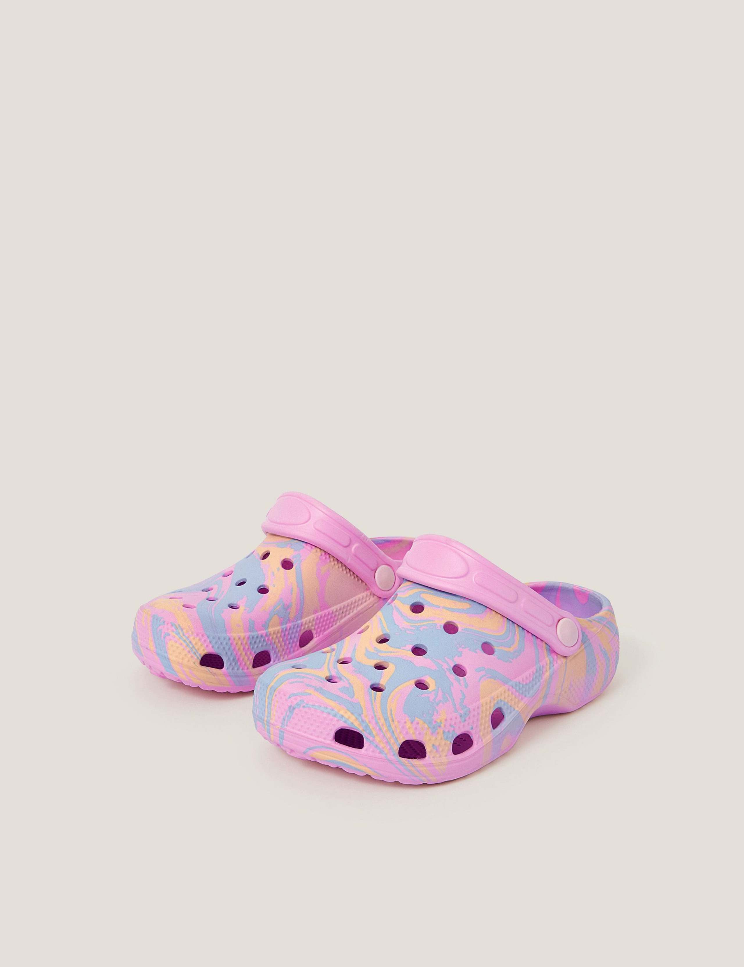 Kids' Slip-On Clogs (7 Small - 4 Large)