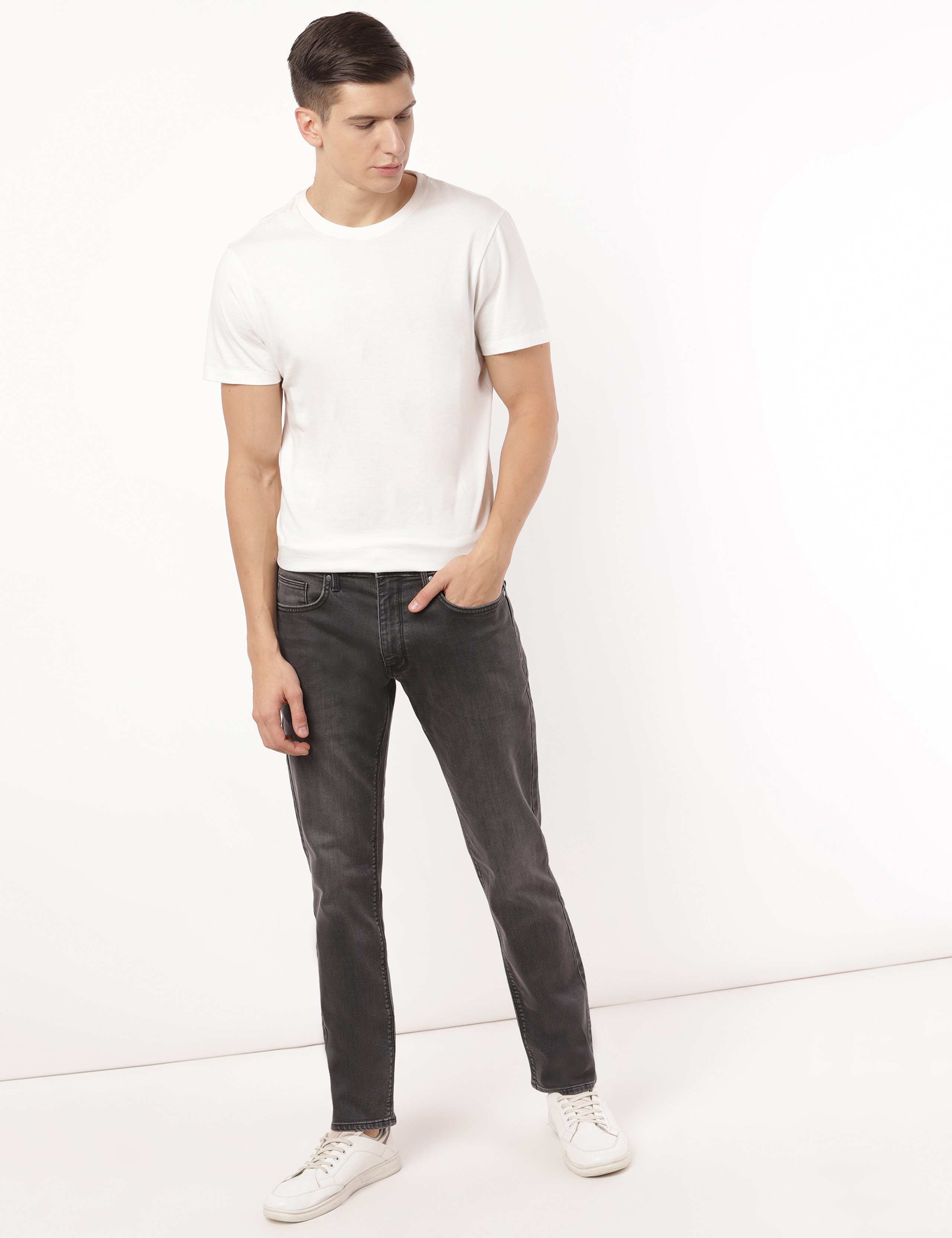 Slim Fit Denim In