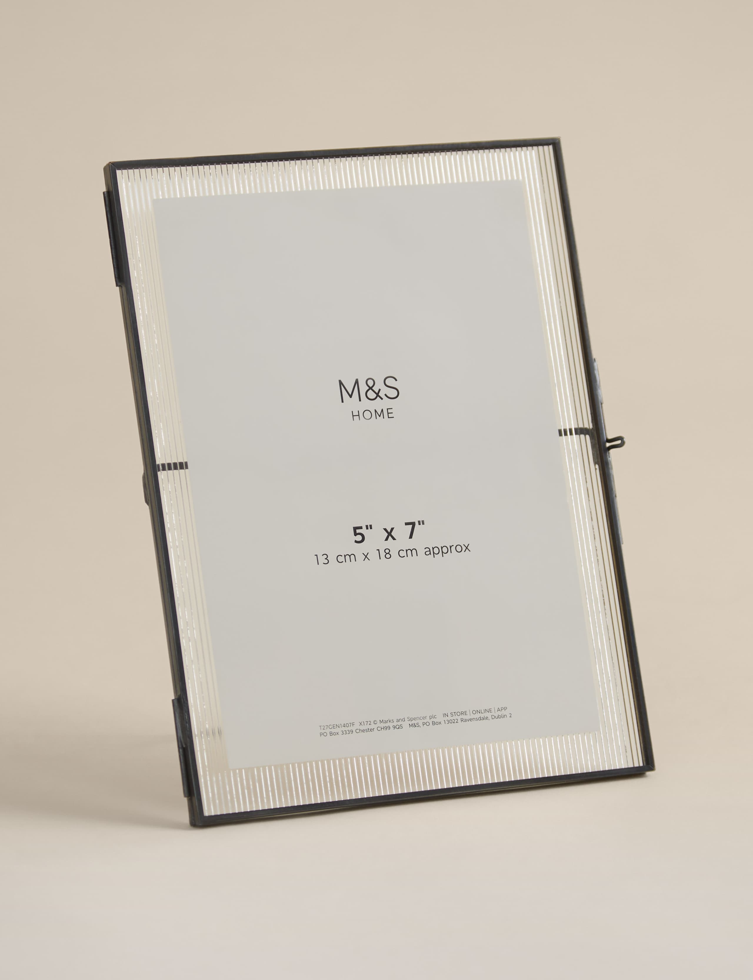 Ribbed Glass Photo Frame 5x7 inch