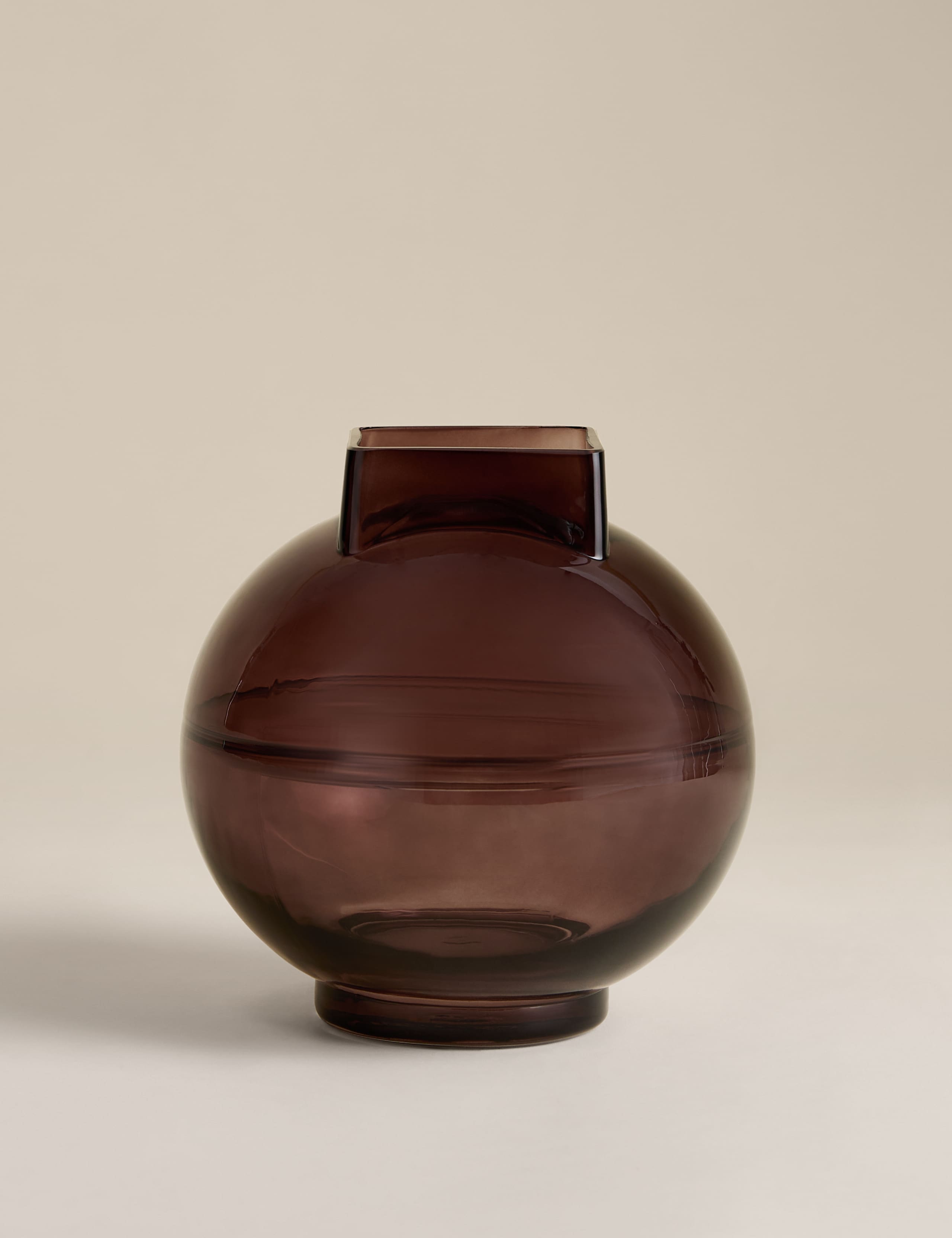 Square Globe Band Vase