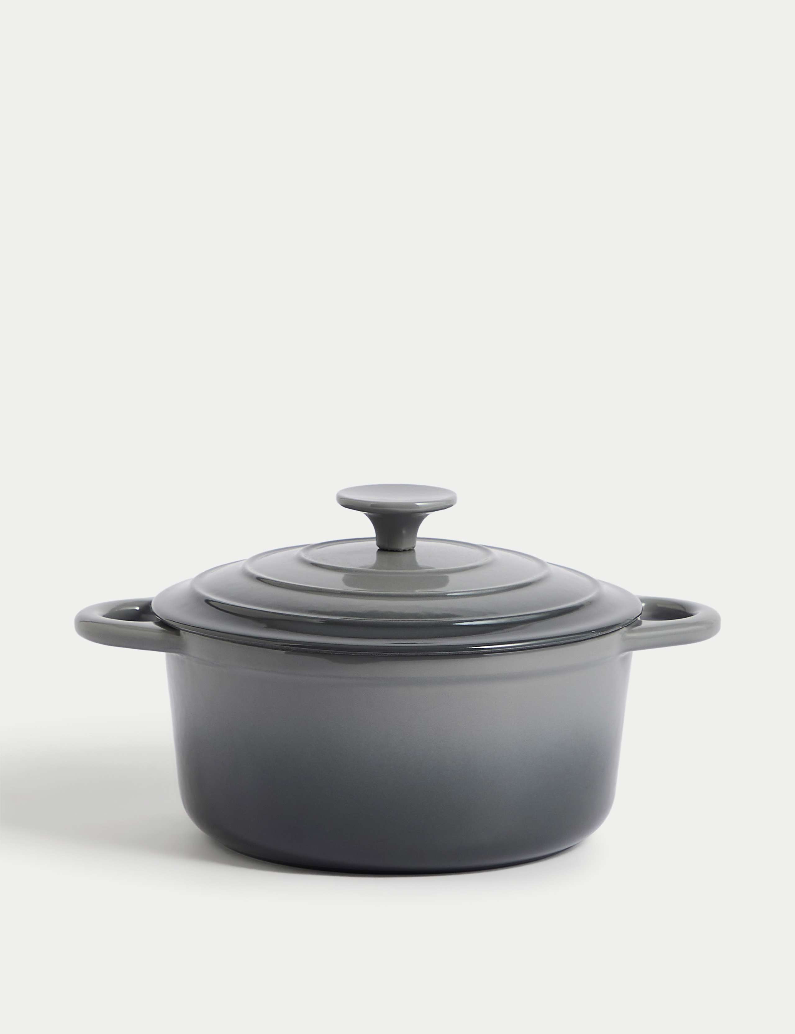 Cast Iron Medium Casserole Dish