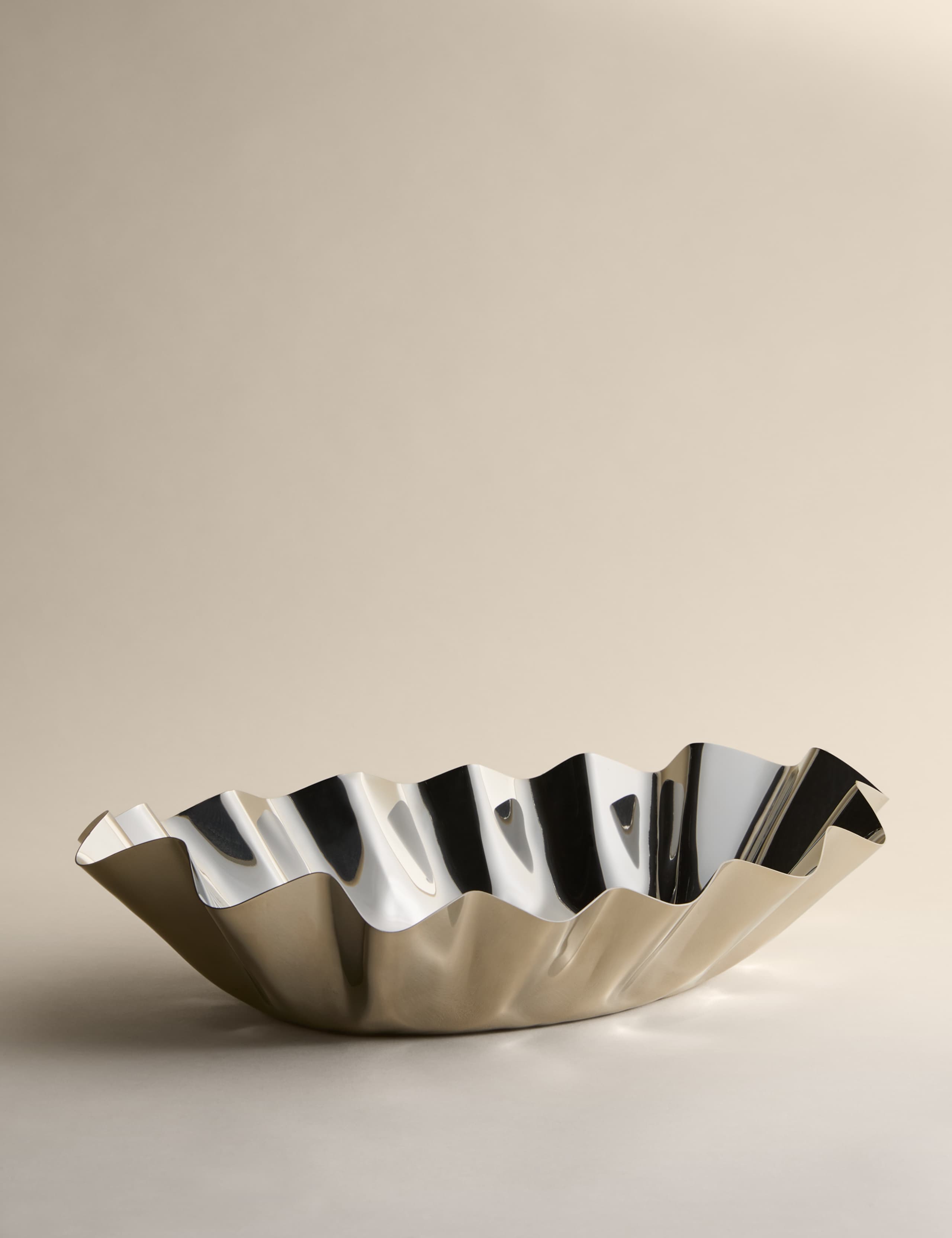 Scallop Metal Serving Bowl