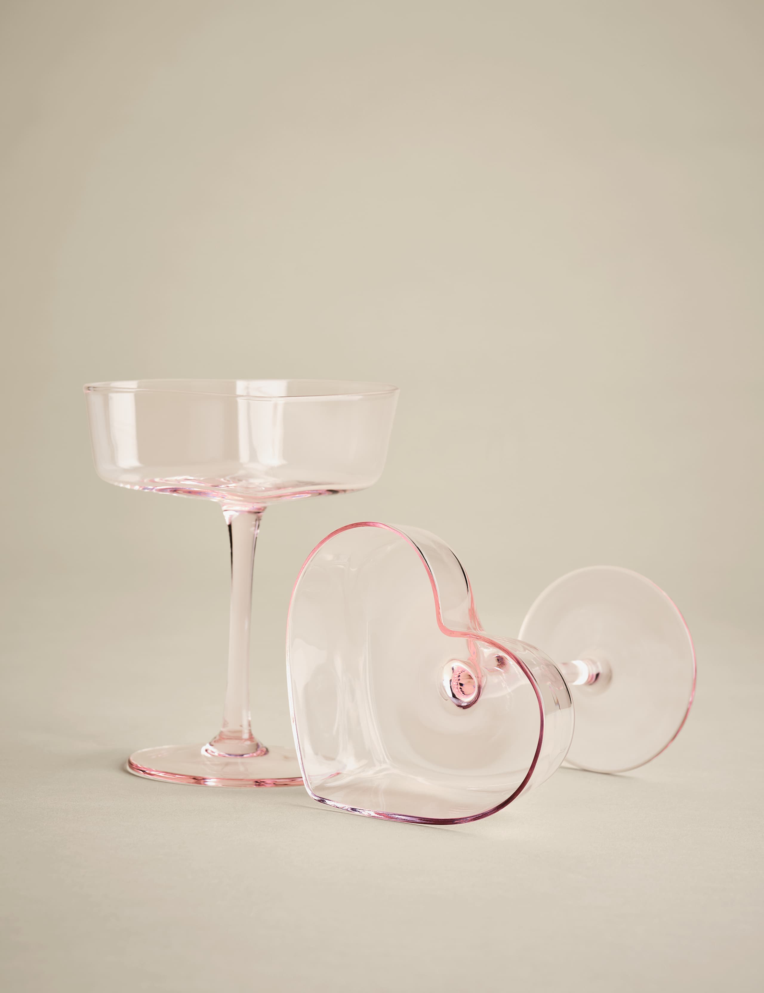 Set of 2 Heart Coupe Glasses