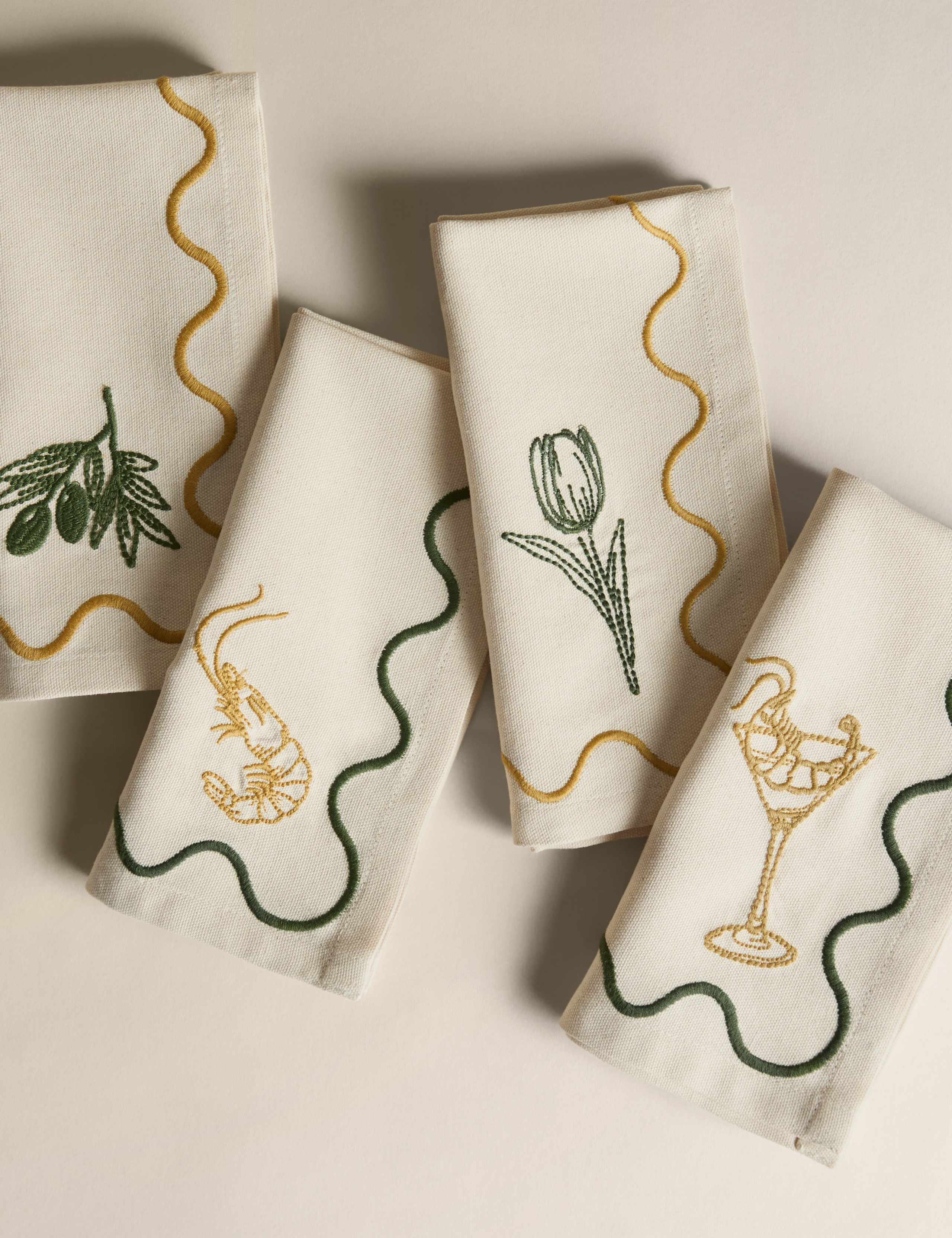 Set of 4 Pure Cotton Bistro Embroidered Napkins