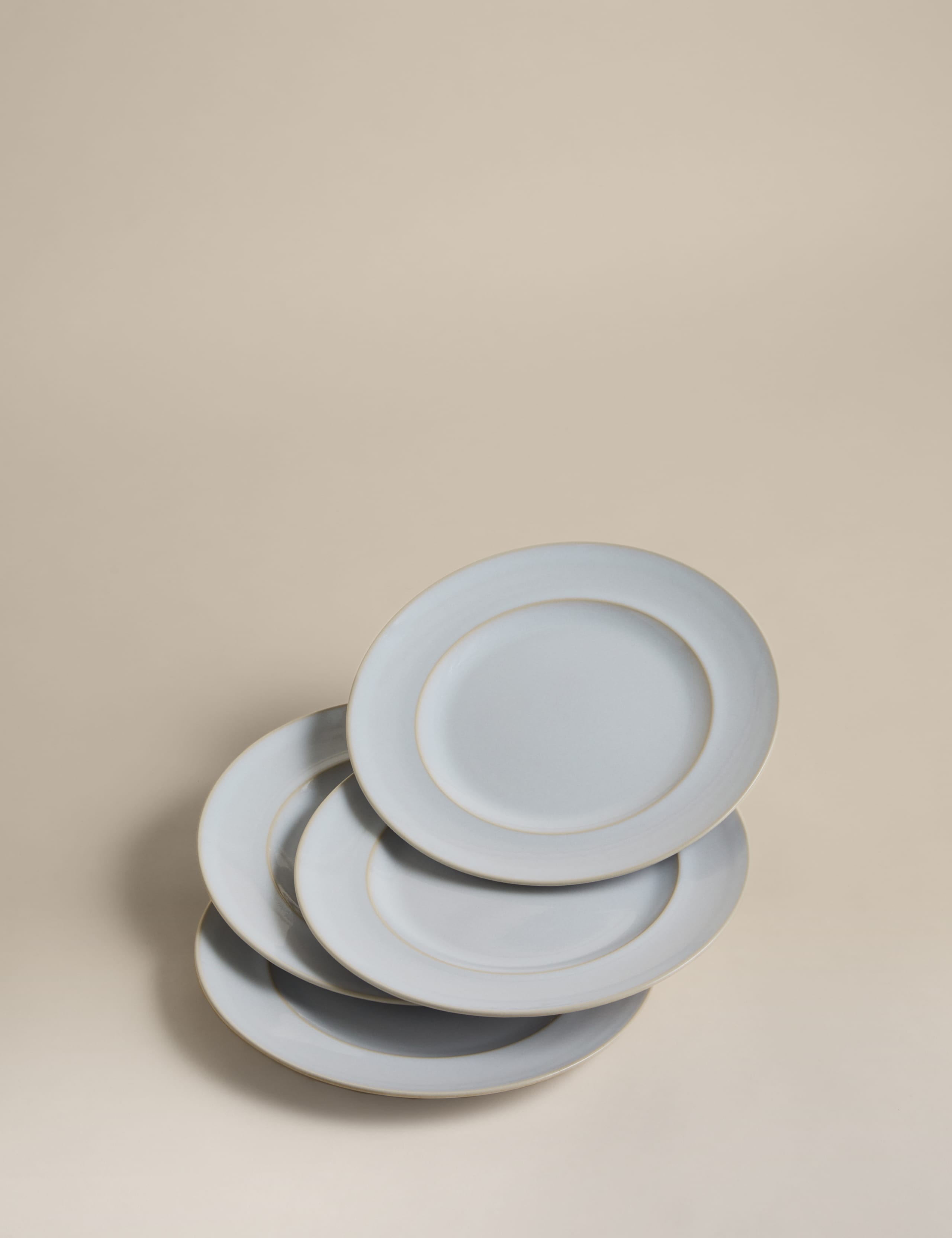 Set of 4 Stow Dinner Plates
