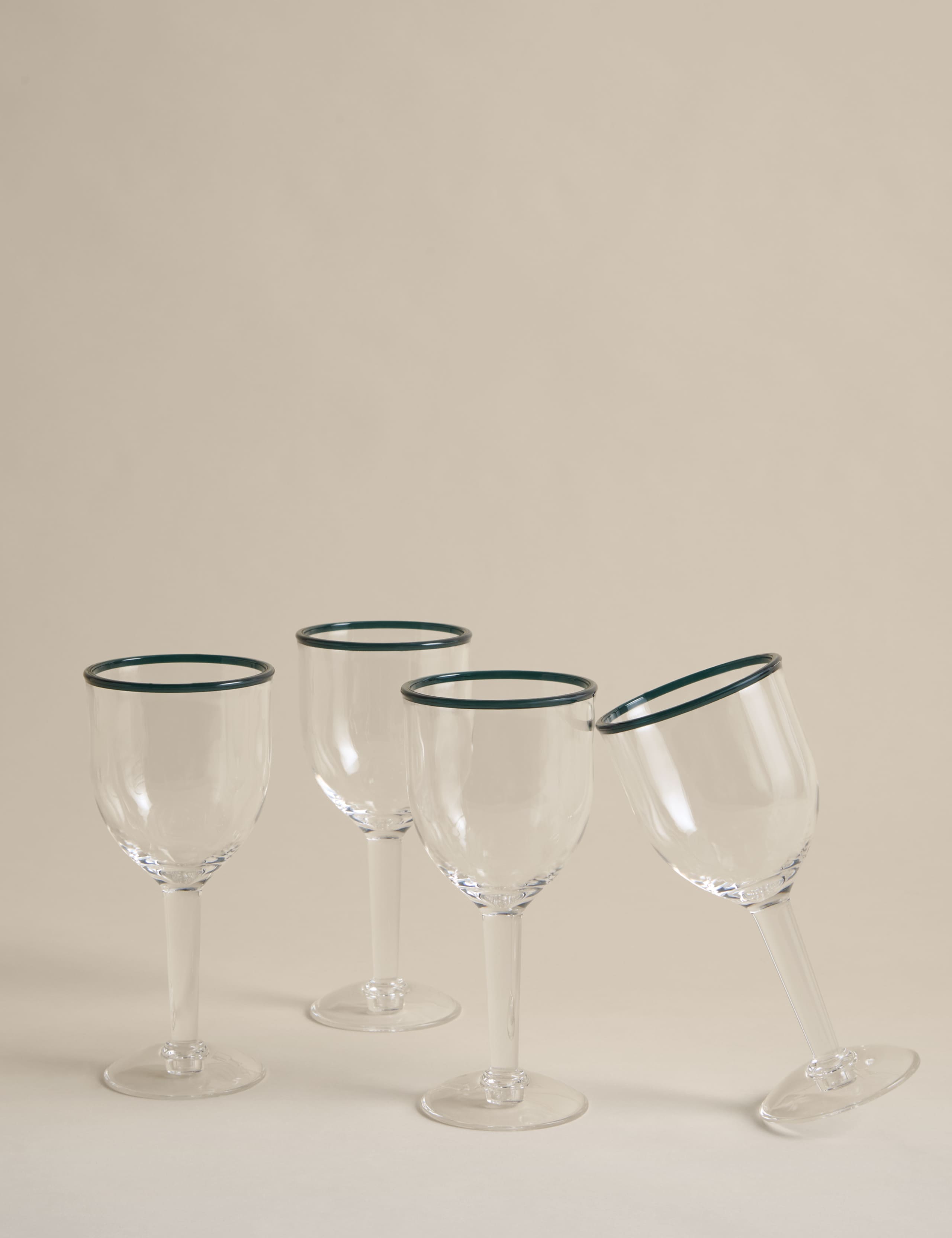 Set of 4 Contrast Rim Picnic Wine Glasses