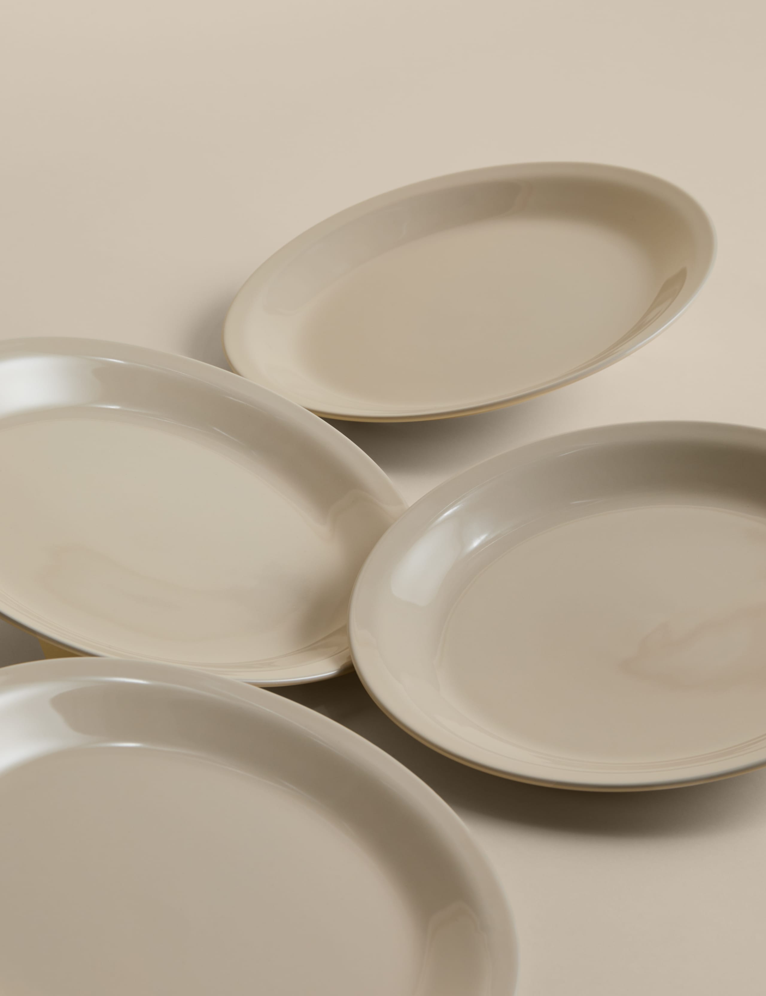 Set of 4 Greenwich Stoneware Dinner Plates