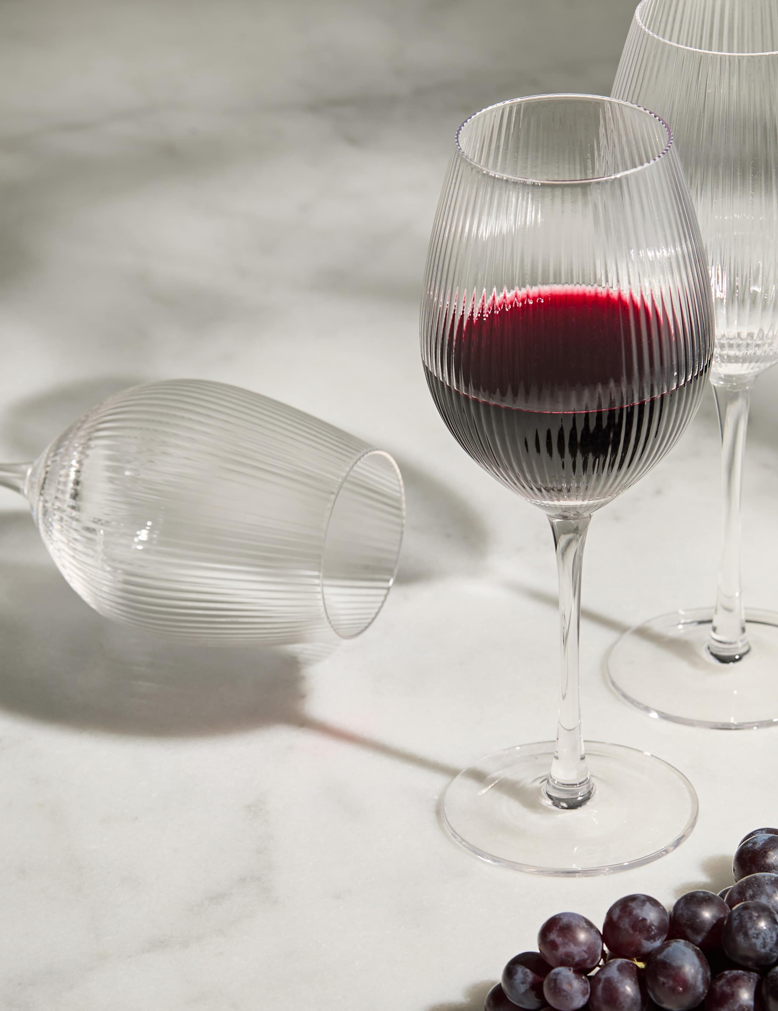 Set of 6 Maxim Optic Red Wine Glasses