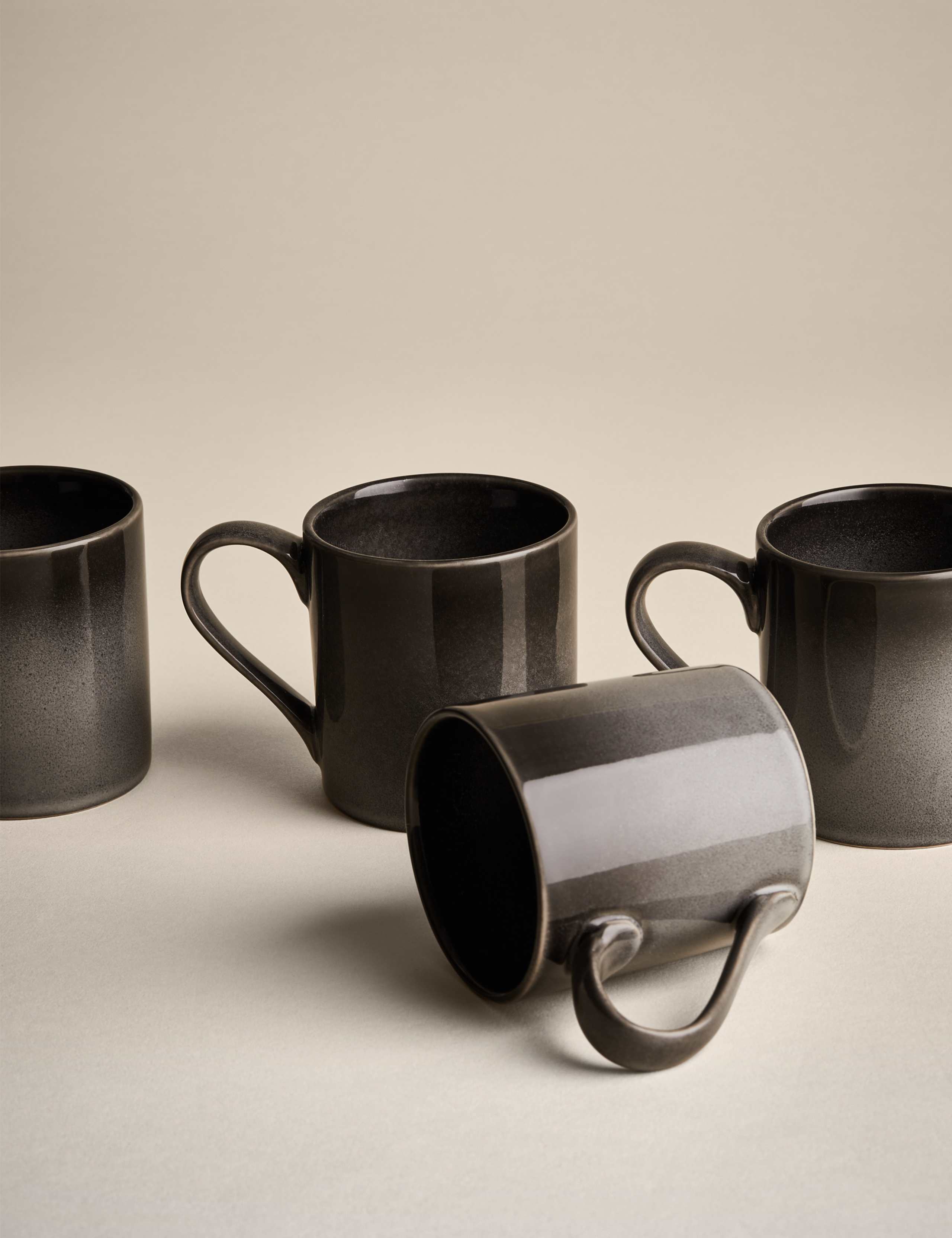 Set of 4 Amberley Reactive Mugs