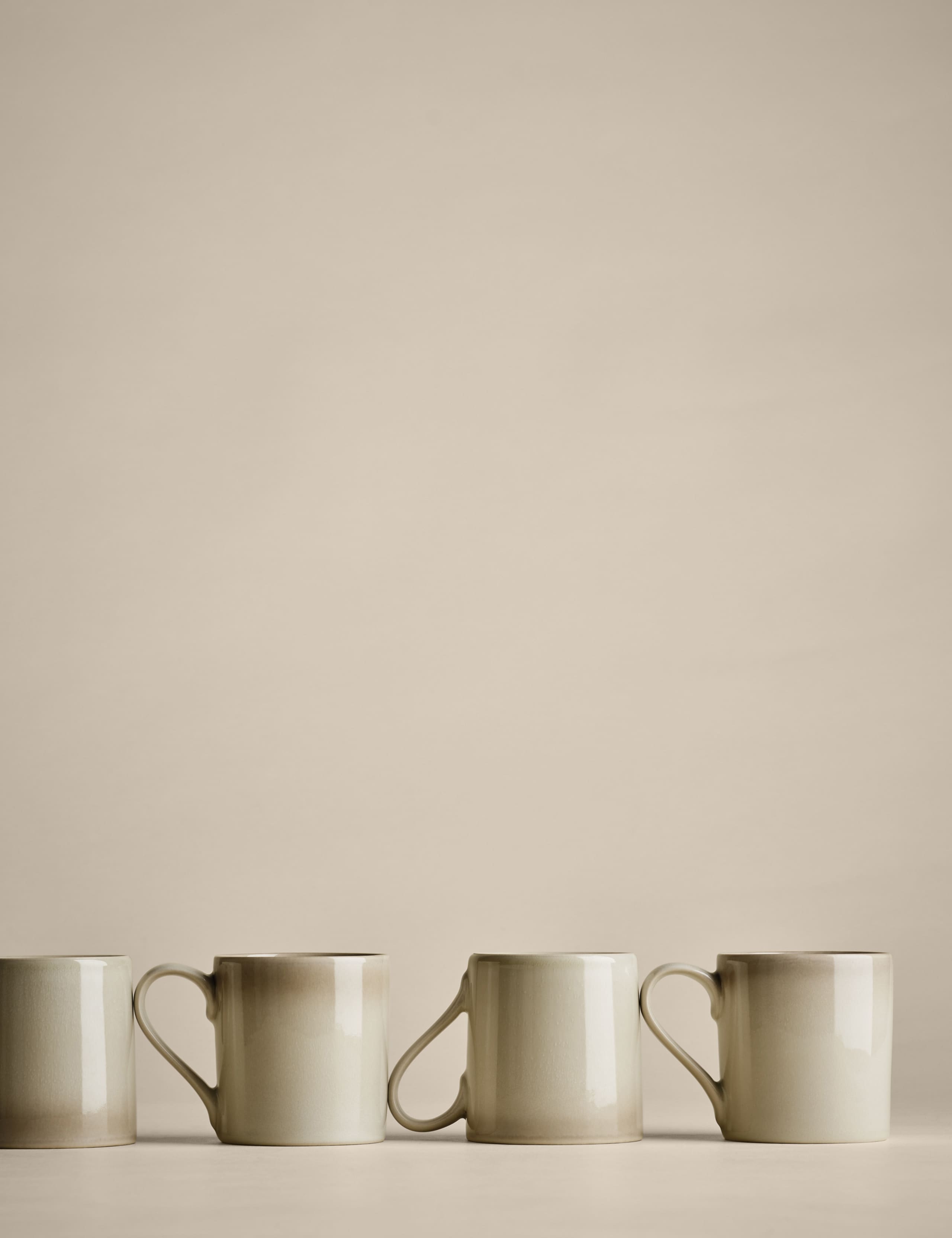 Set of 4 Amberley Reactive Mugs
