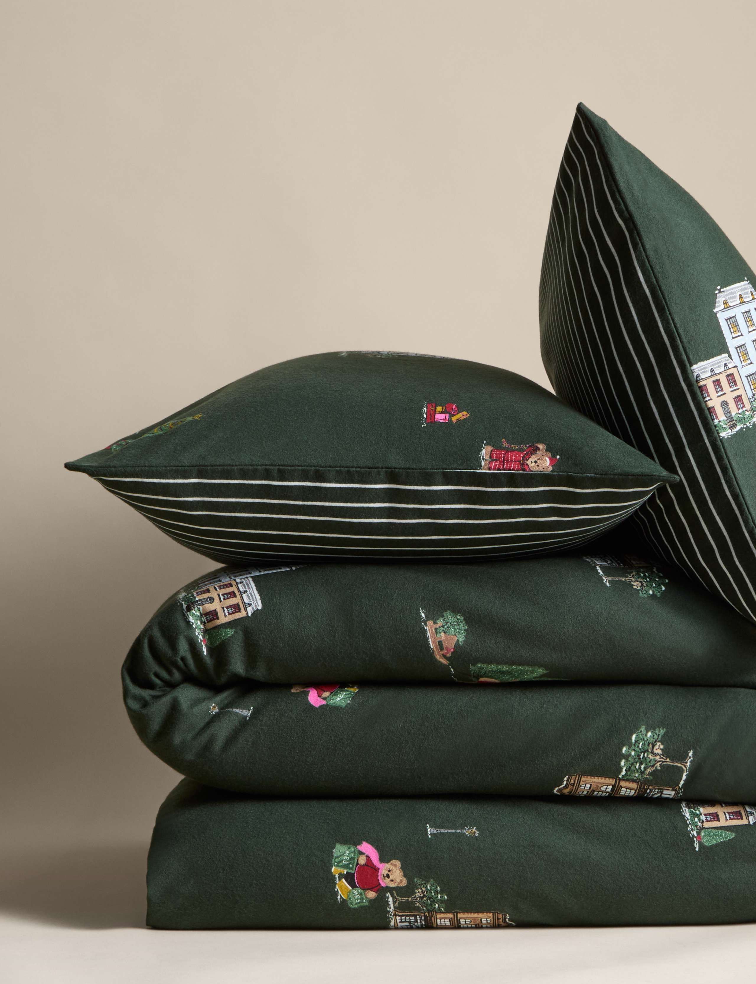 Pure Cotton Spencer Bear™ Scene Bedding Set