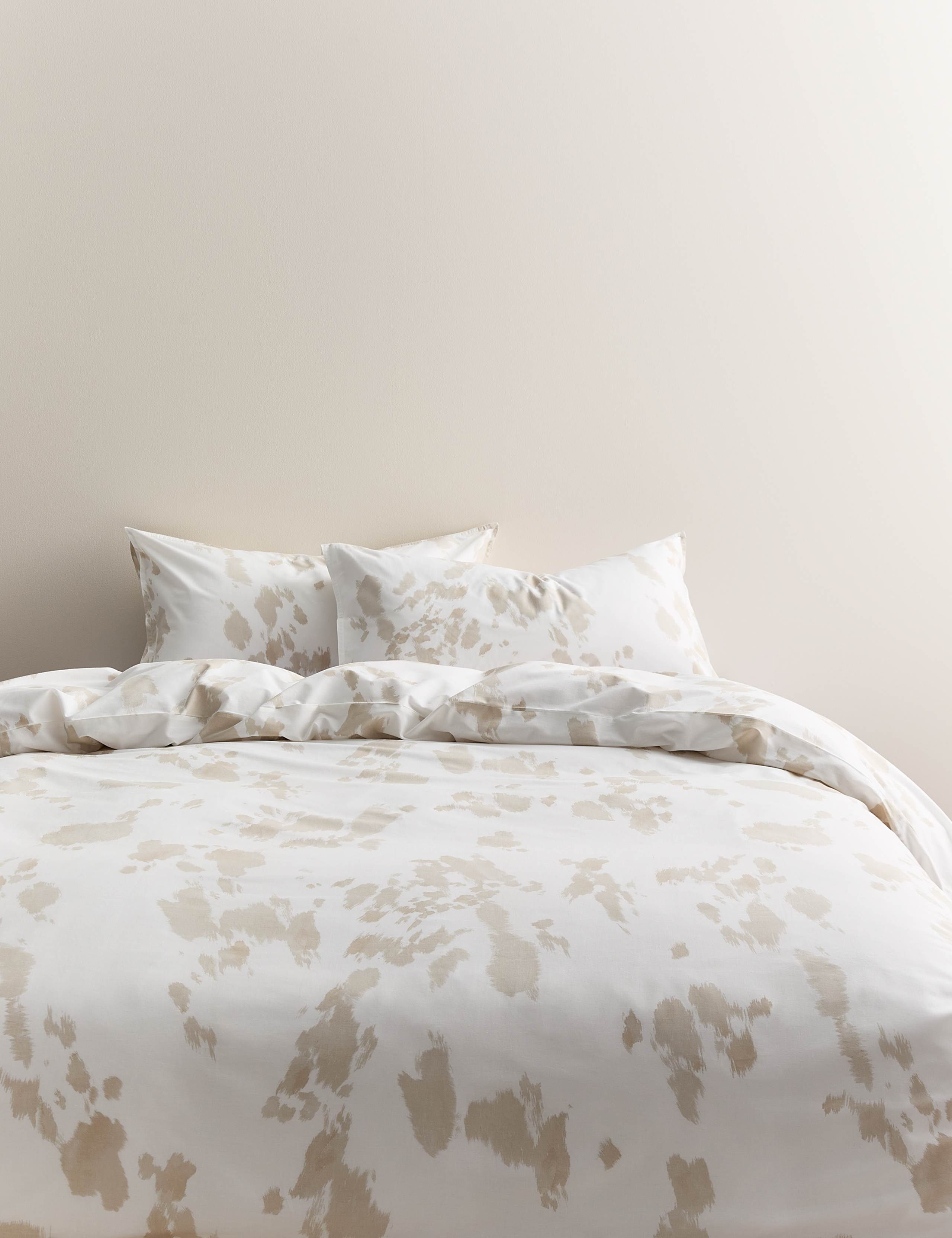 Cotton Rich Cow Print Bedding Set