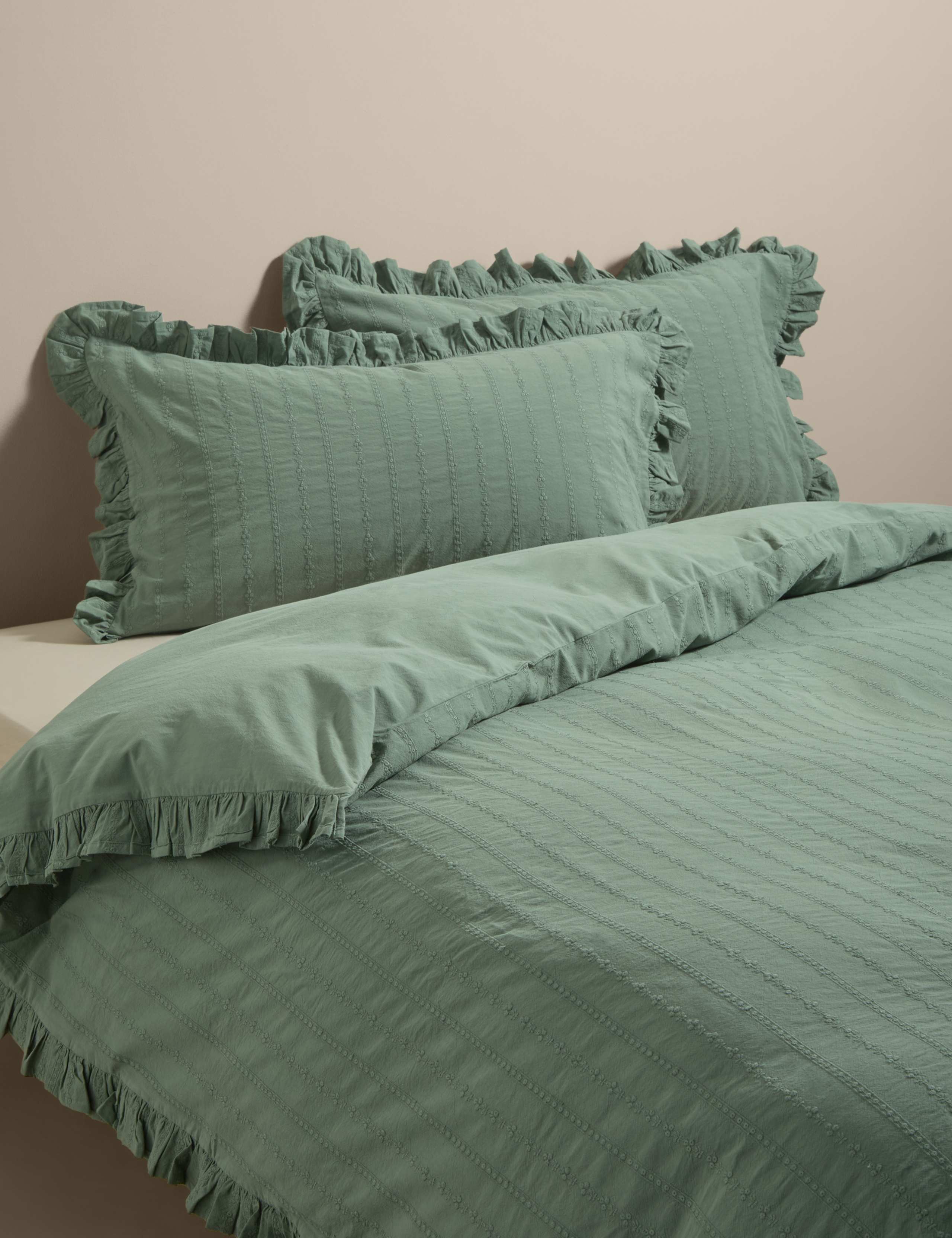 Pure Cotton French Ruffle Embroidery Bedding Set