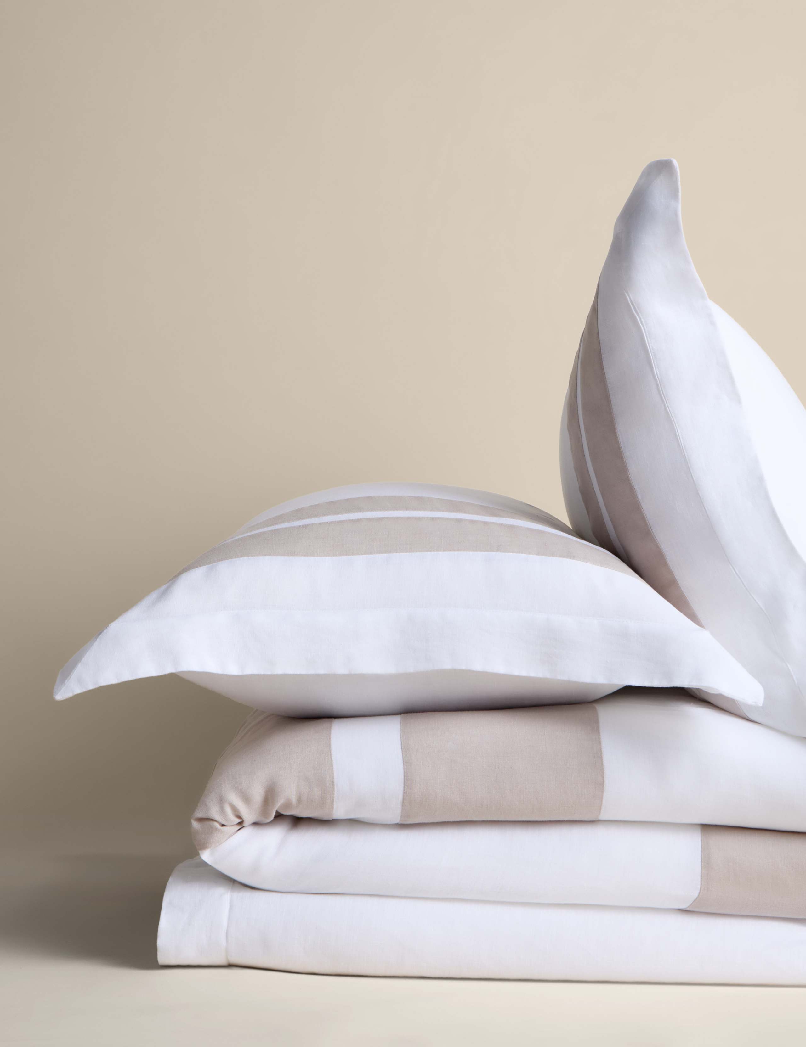 Pure Linen Panel Bedding Set