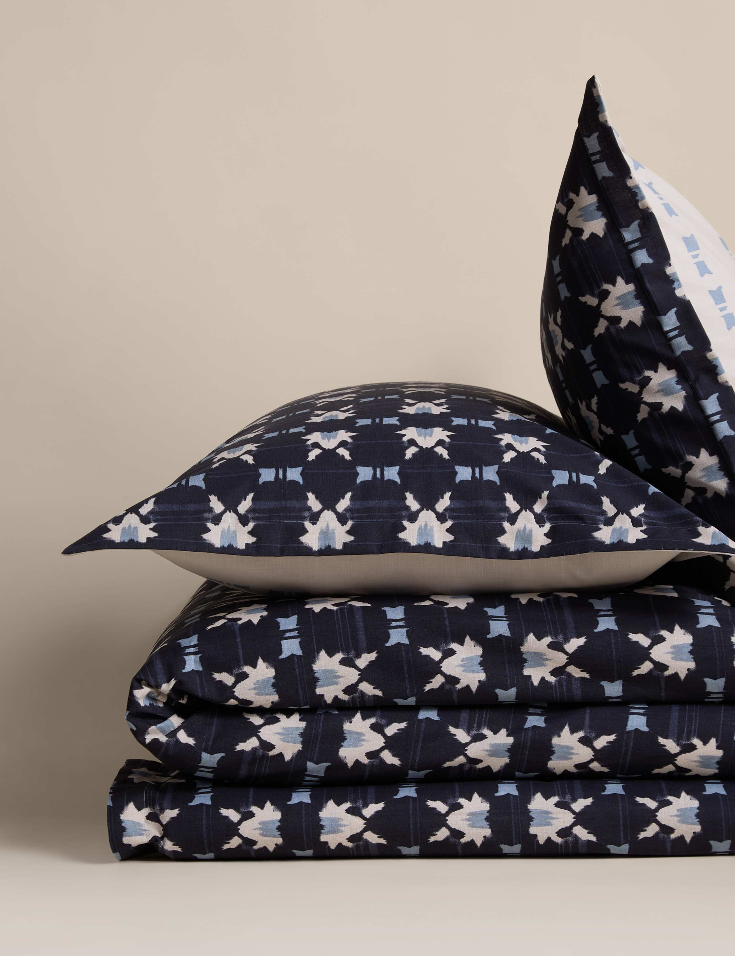 Pure Cotton Geometric Shibori Inspired Bedding Set