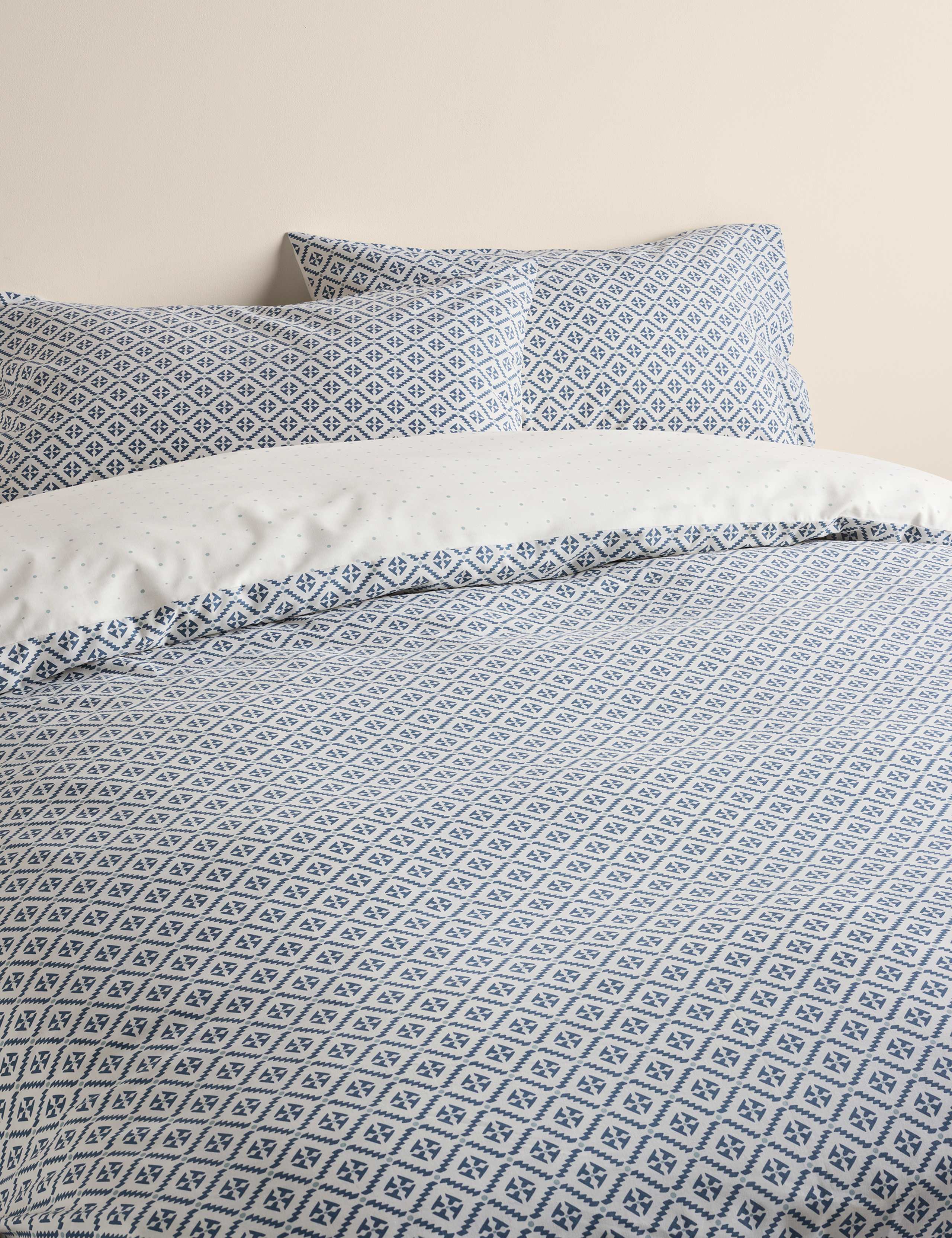 Cotton Blend Geometric Tile Bedding Set