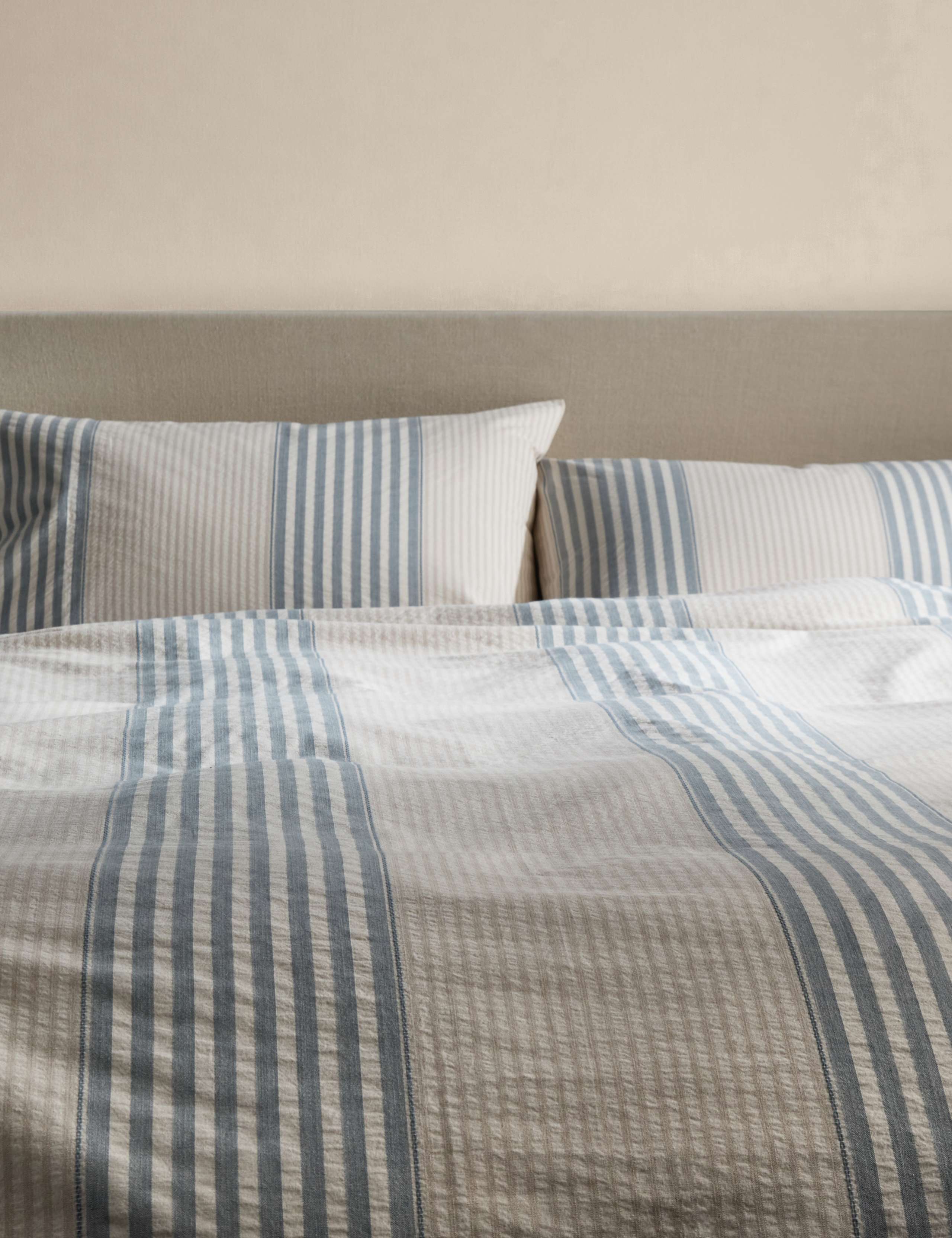 Pure Cotton Striped Jacquard Bedding Set