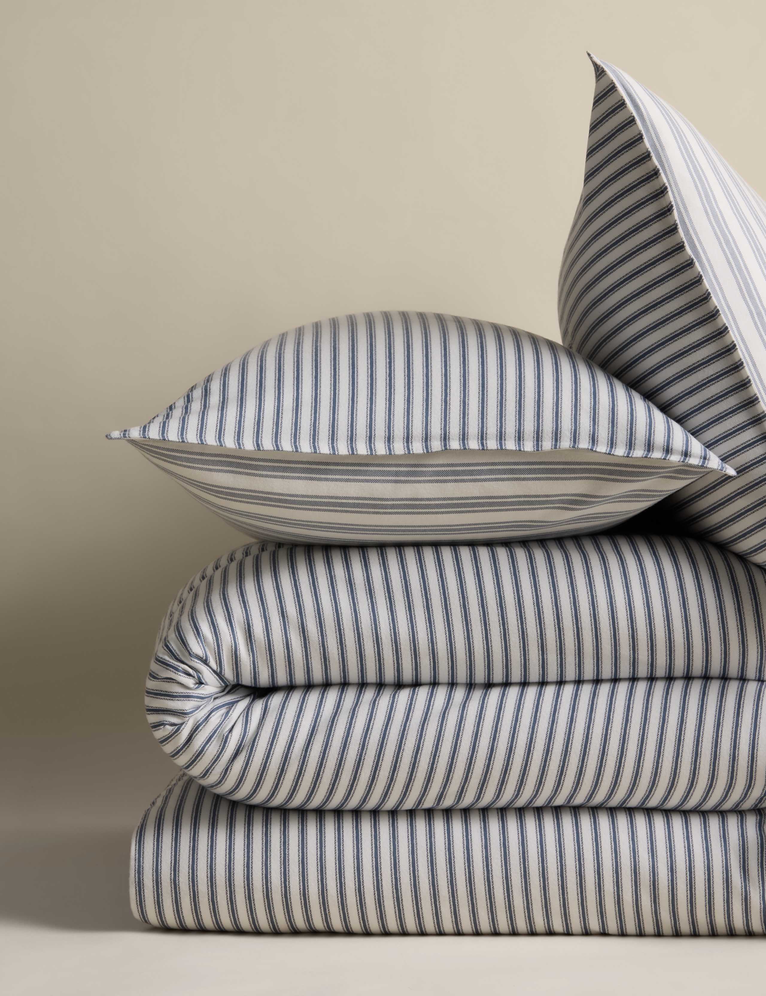 Brushed Cotton Striped Bedding Set