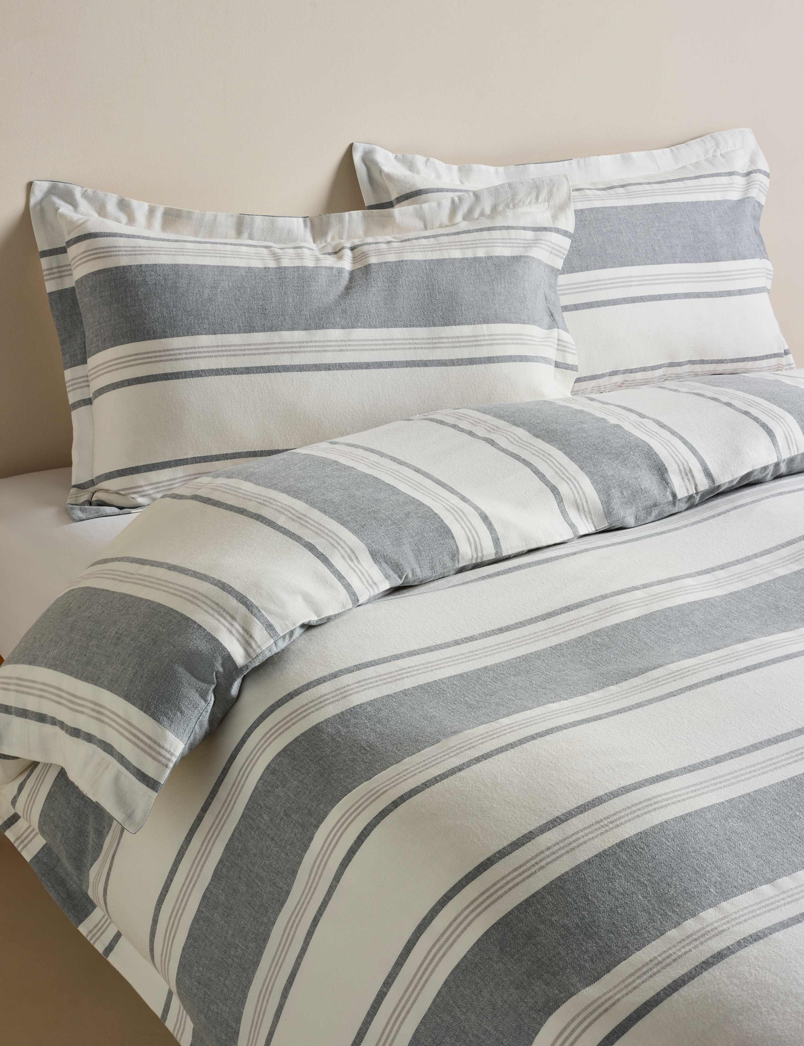 Brushed Cotton Yarn Dye Bedding Set