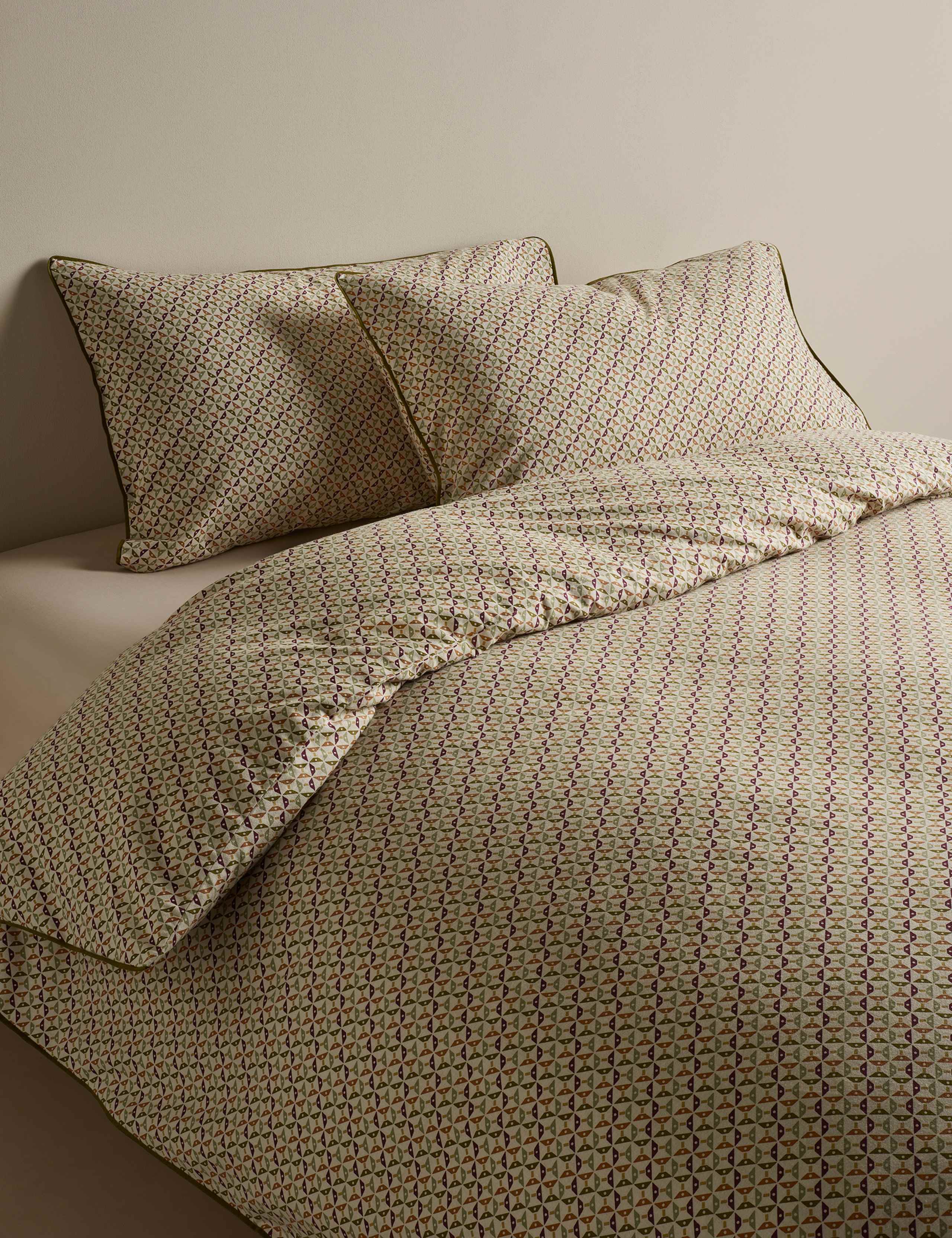 Pure Cotton Geometric Brushed Bedding Set