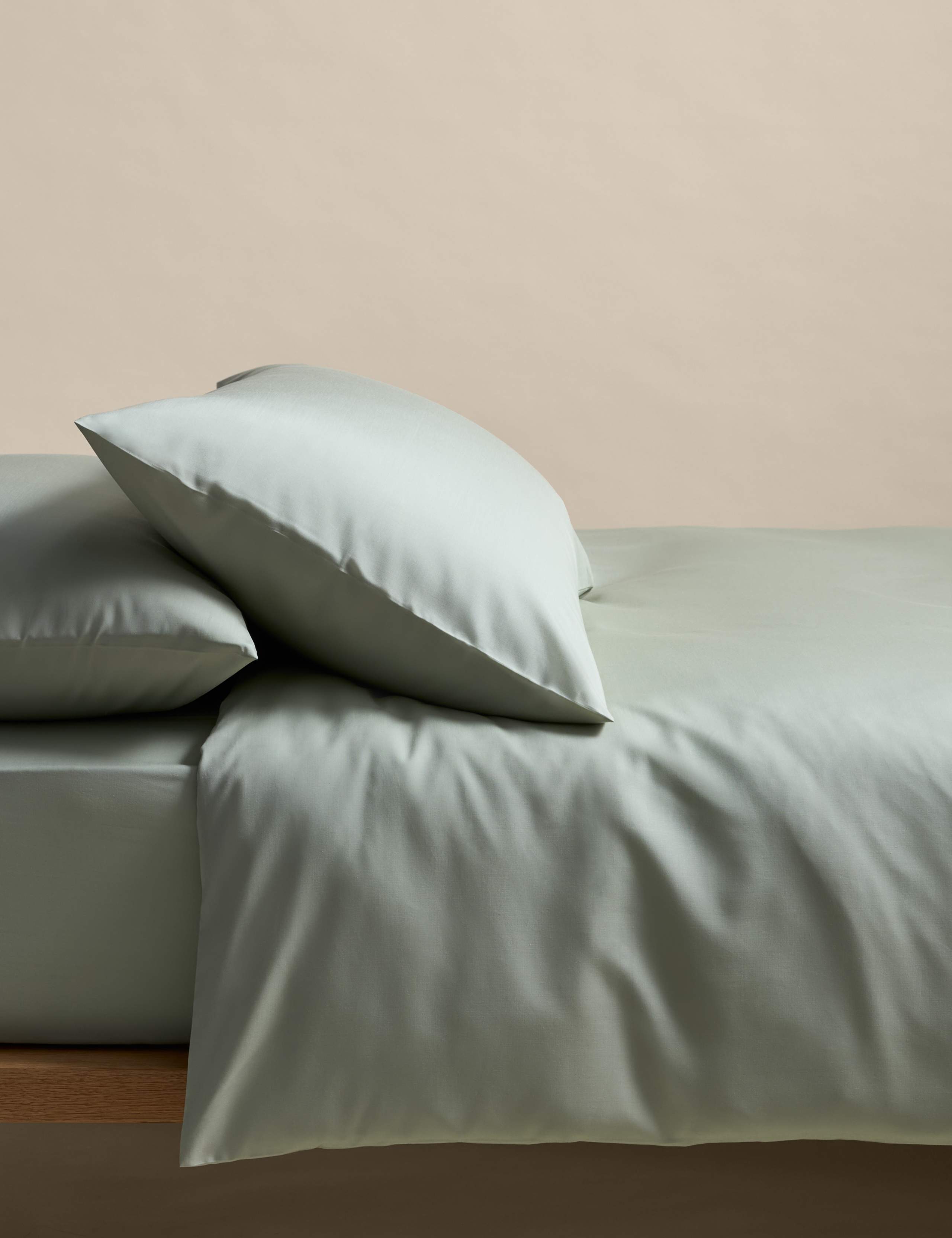 Lyocell Rich Stay Cool Bedding Set