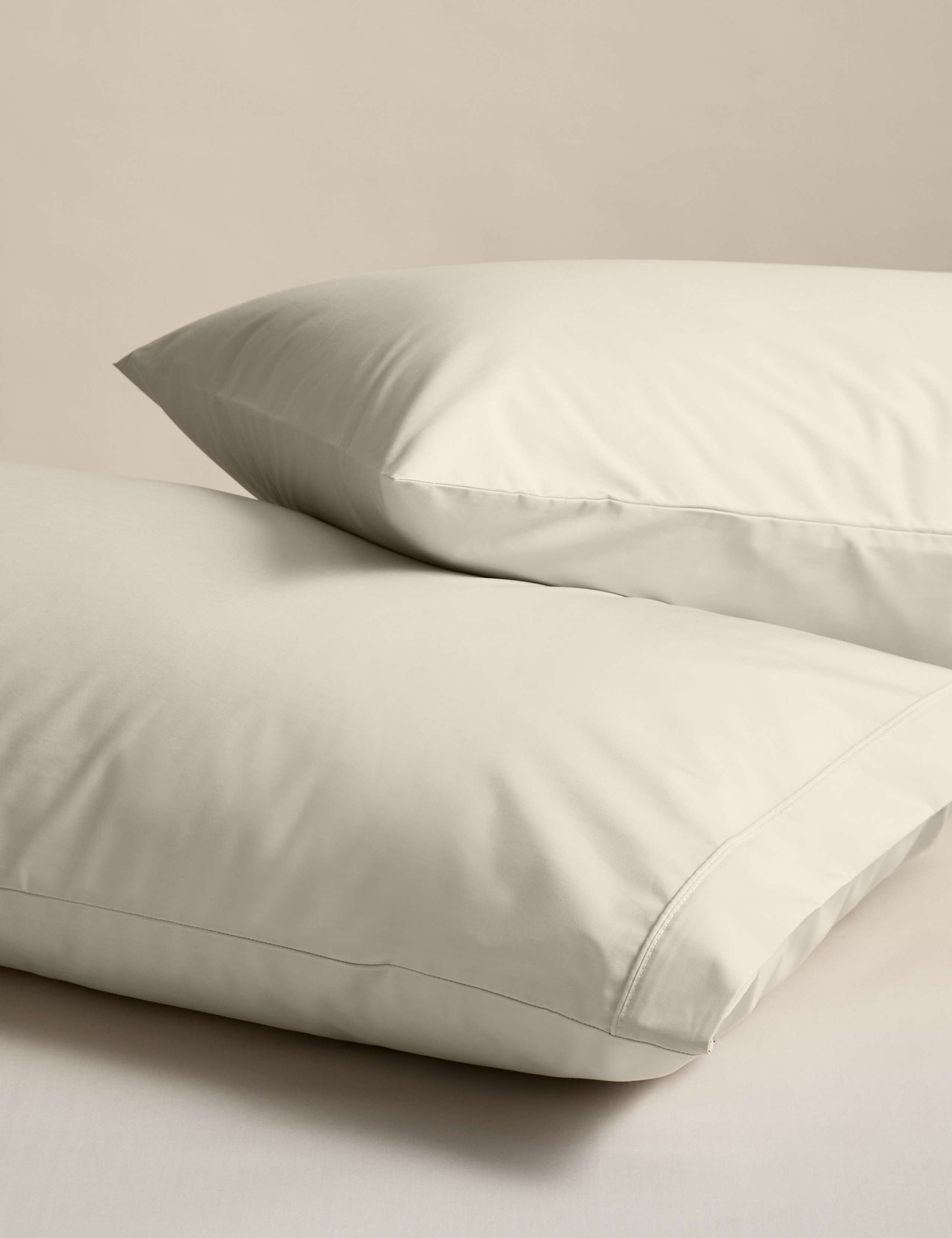 2pk Egyptian Cotton 230 Thread Count King Size Pillowcases