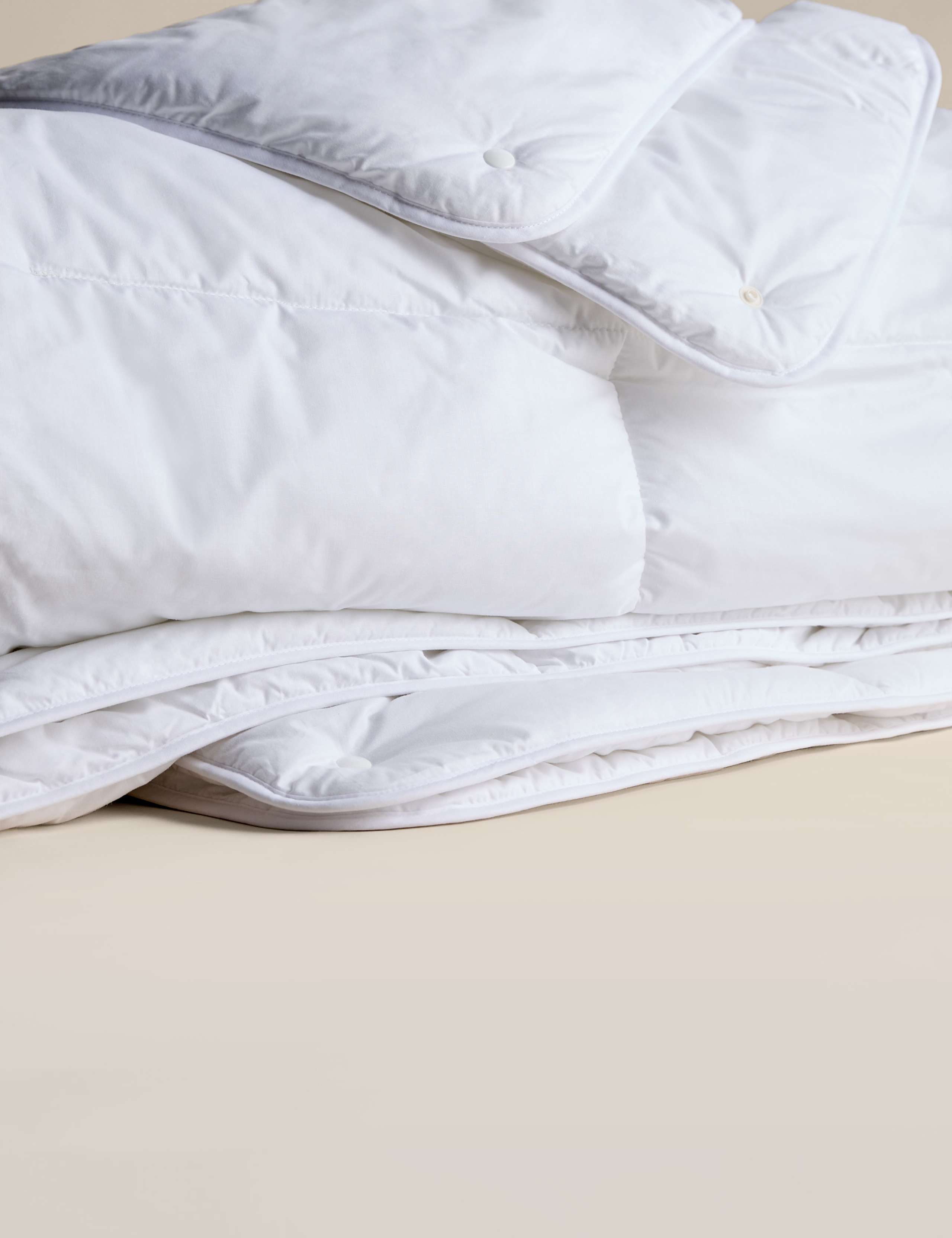 Luxury Down Alternative 10.5 Tog Duvet