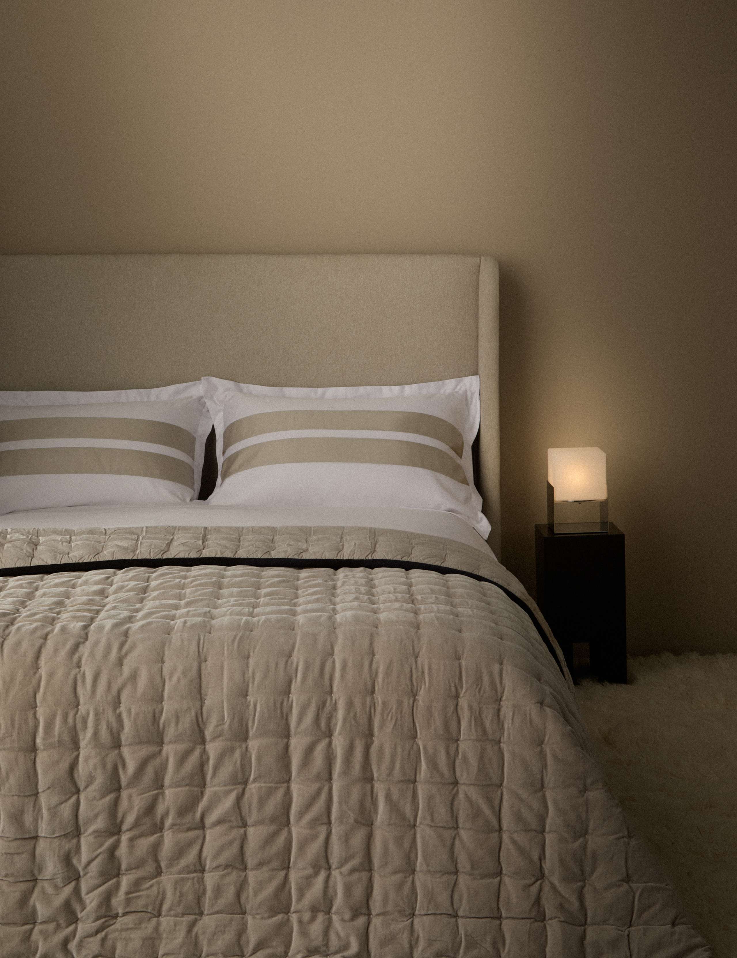 Pure Cotton Velvet Quilted Bedspread