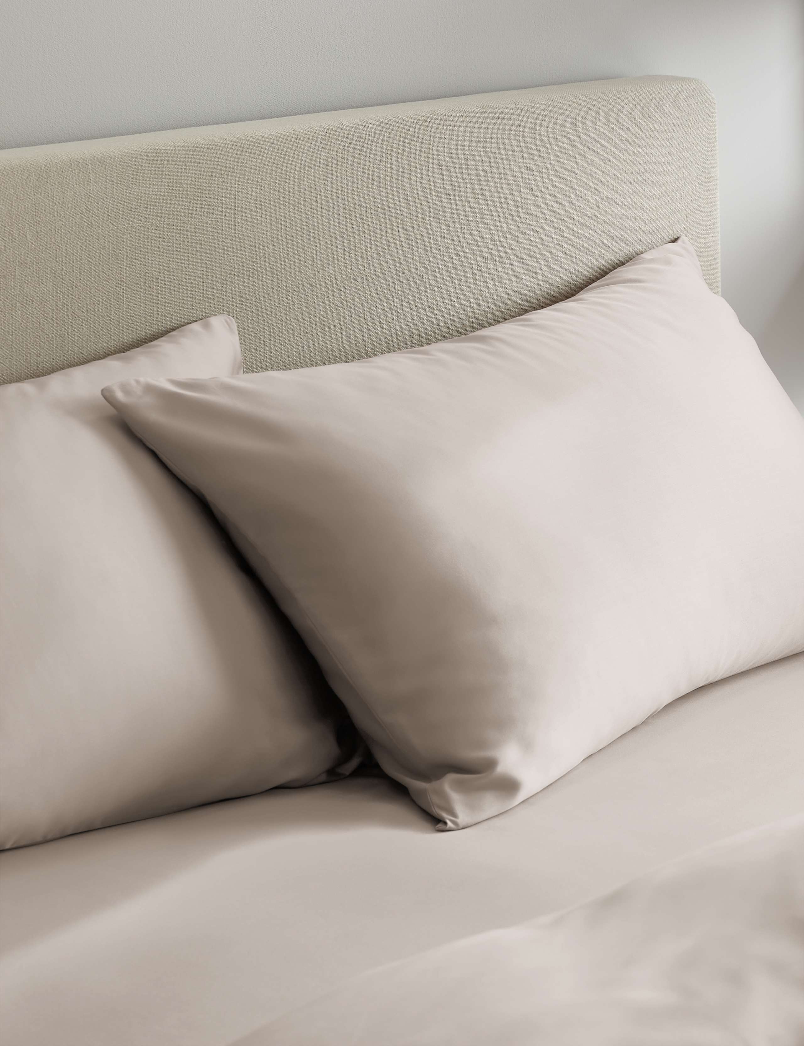 2pk Ultimate Soft & Silky Pillowcases