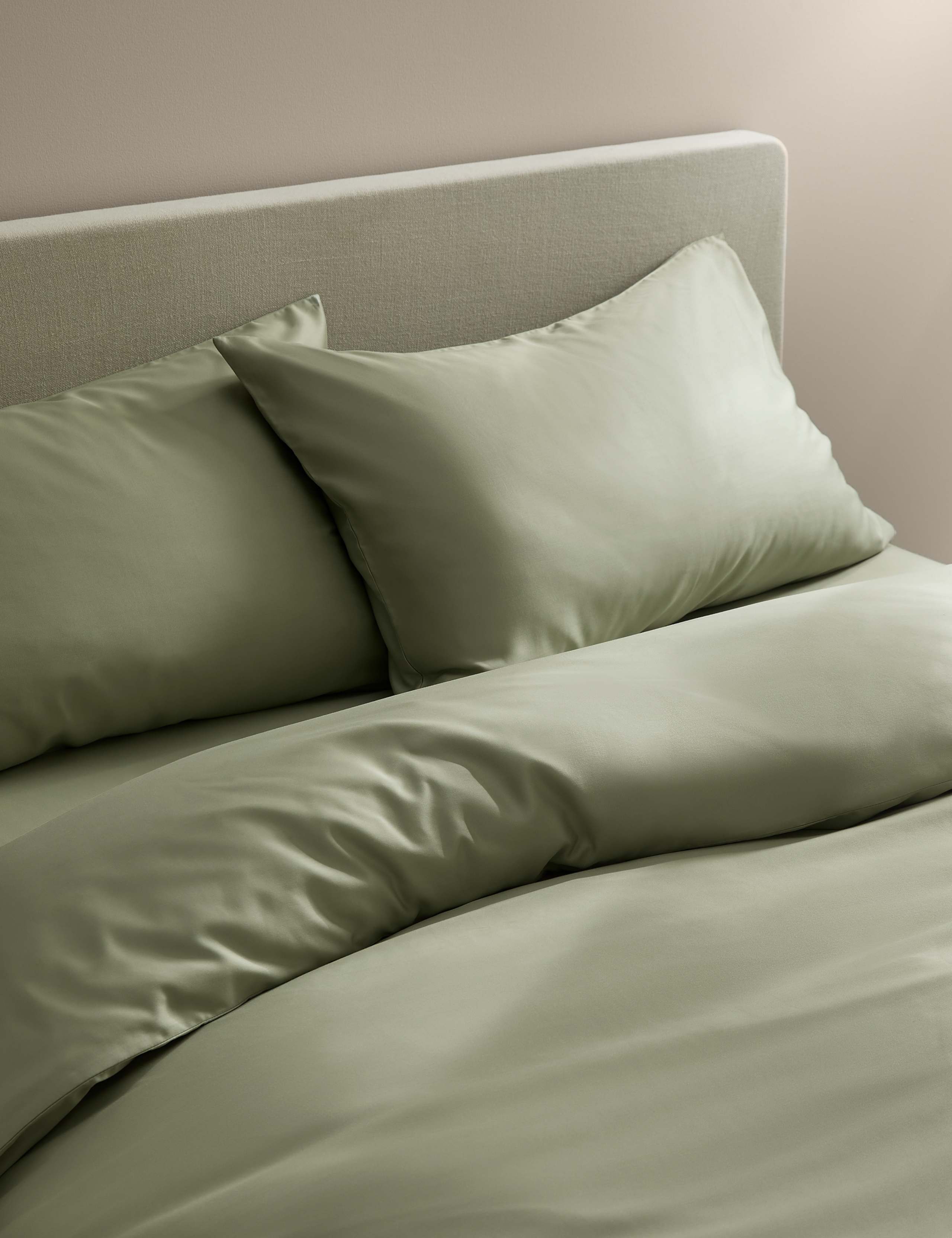 The Ultimate Soft & Silky Bedding Set