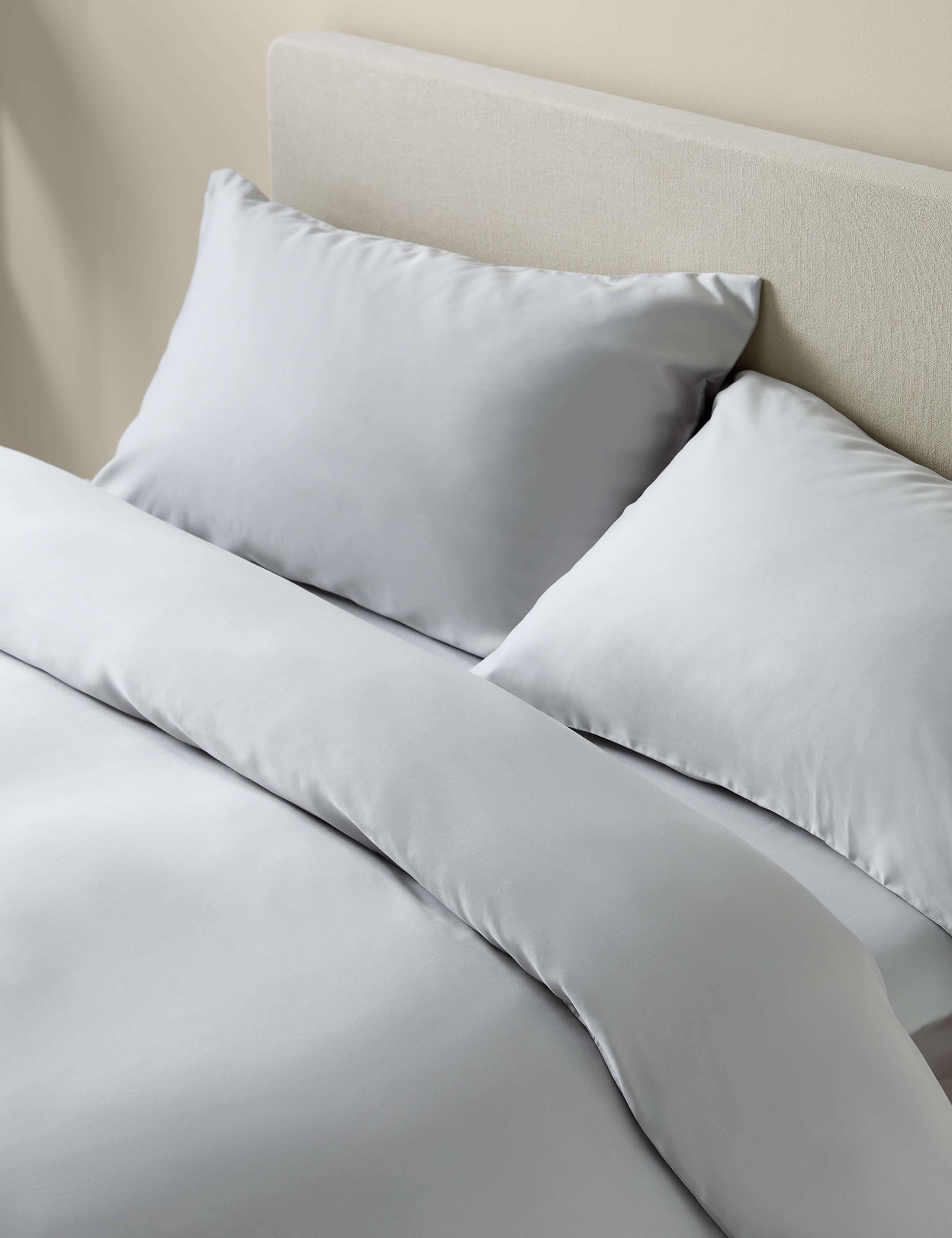 The Ultimate Soft & Silky Bedding Set