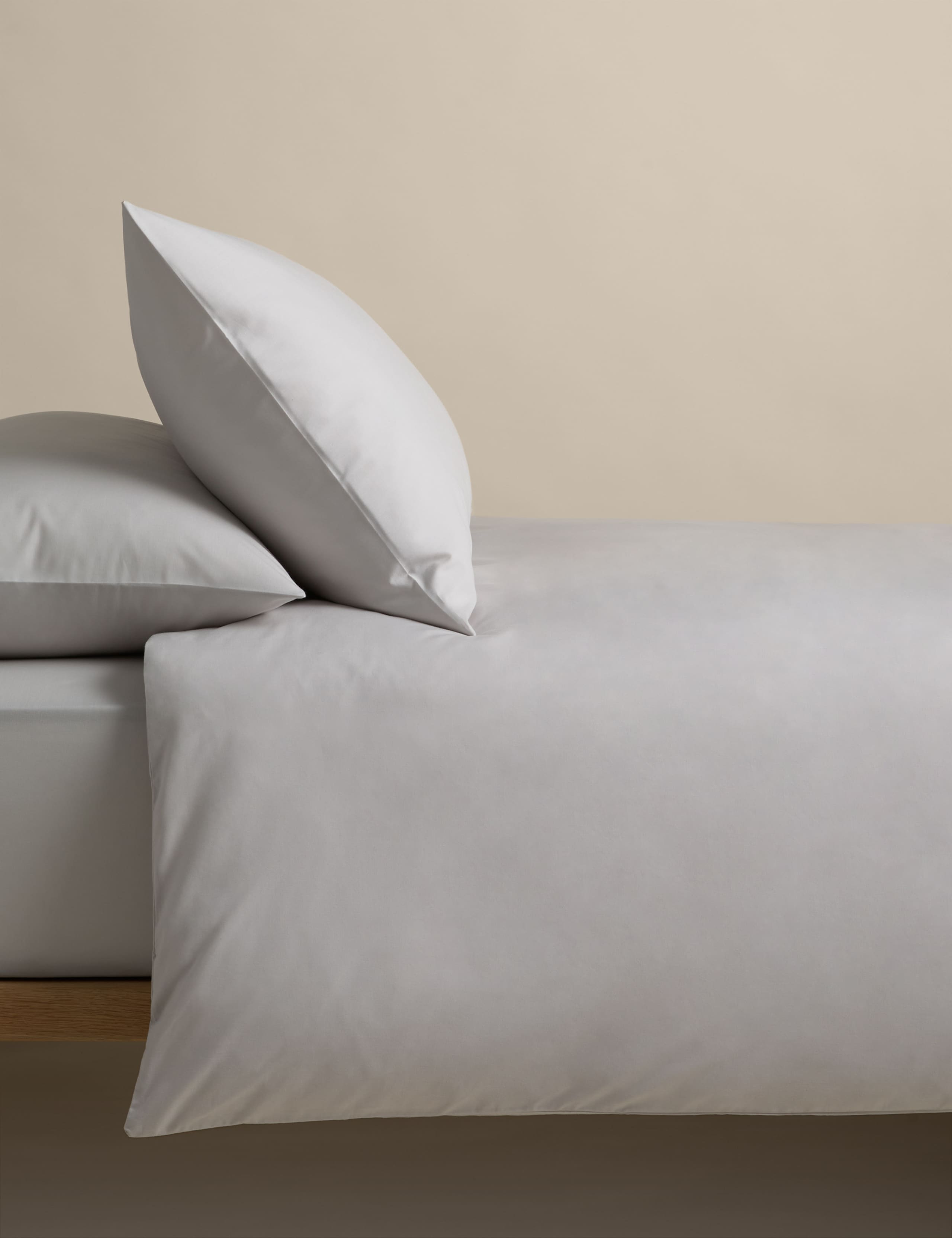Pure Cotton 180 Thread Count Bedding Set