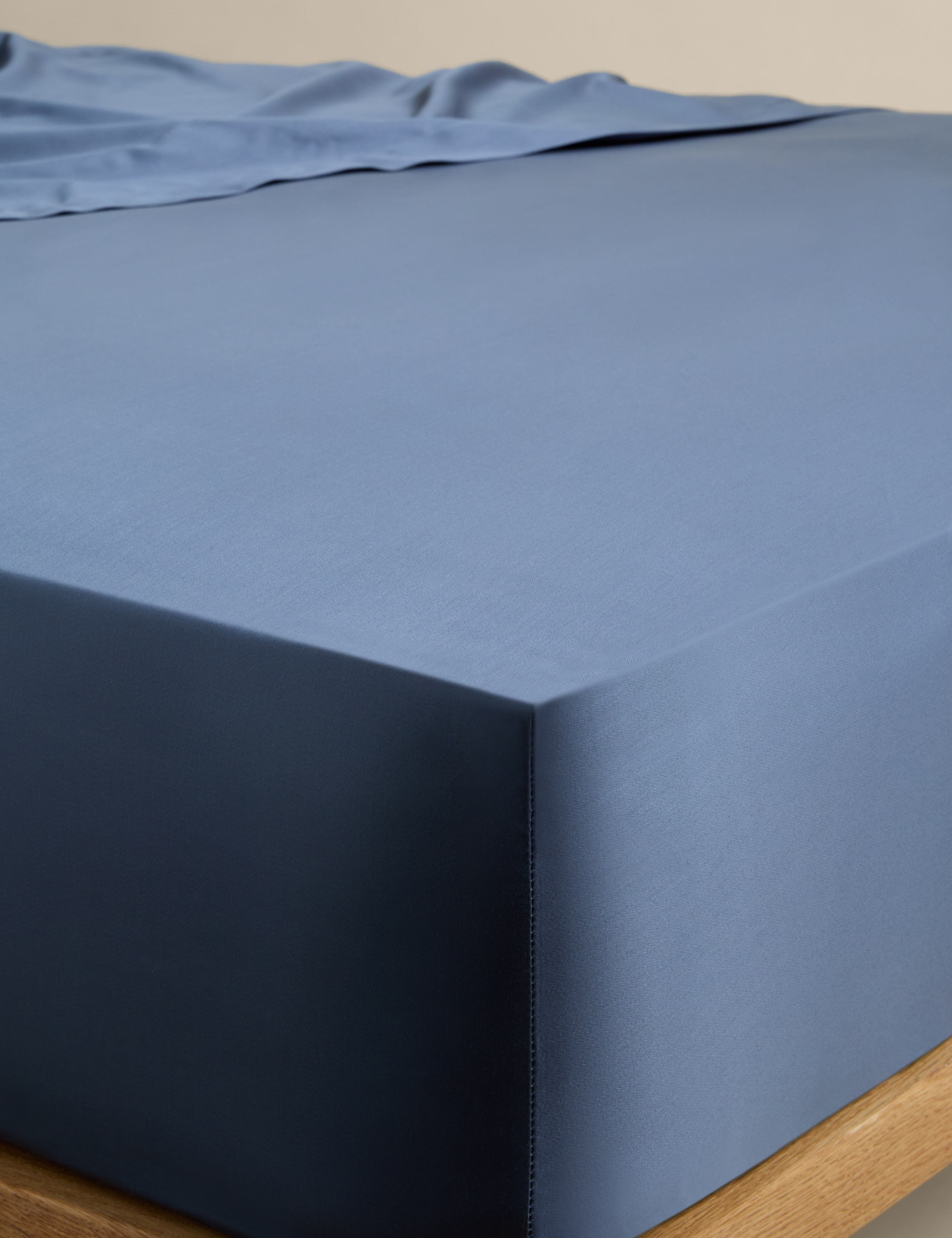 Cotton Sateen 400 Thread Count StayPut Sheet