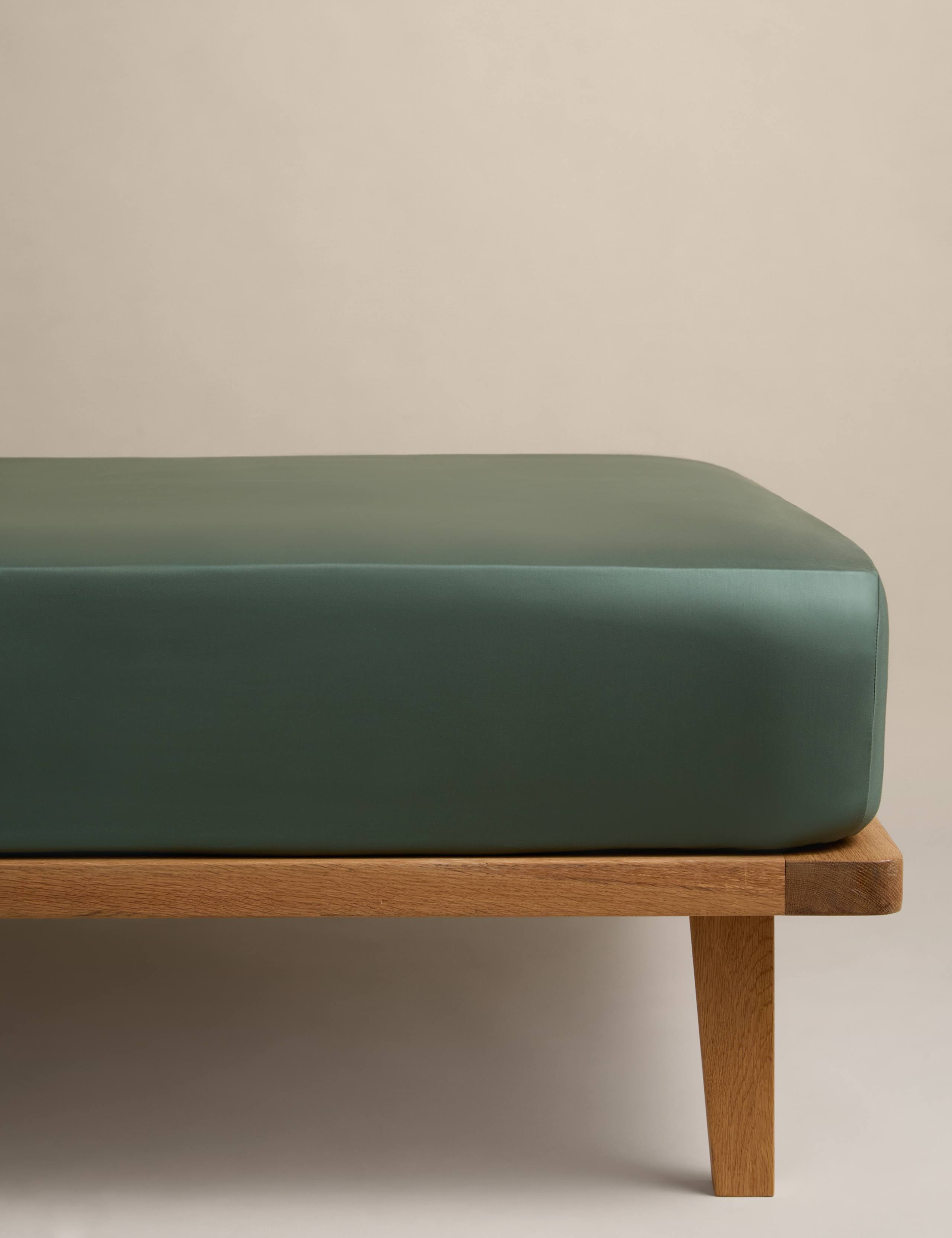 Egyptian Cotton 400 Thread Count Silky StayPut Sheet