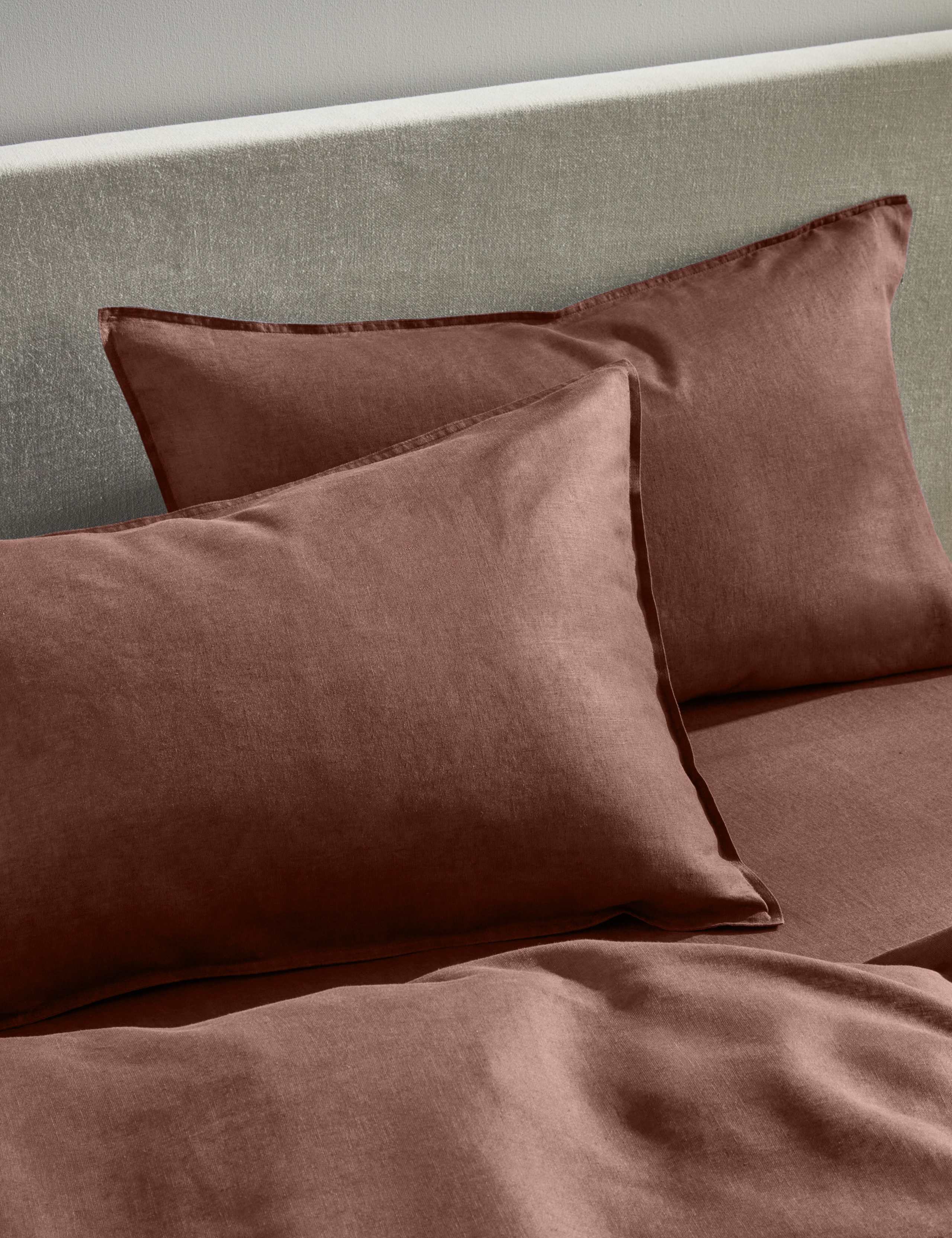 2pk Pure Linen Standard Pillowcases