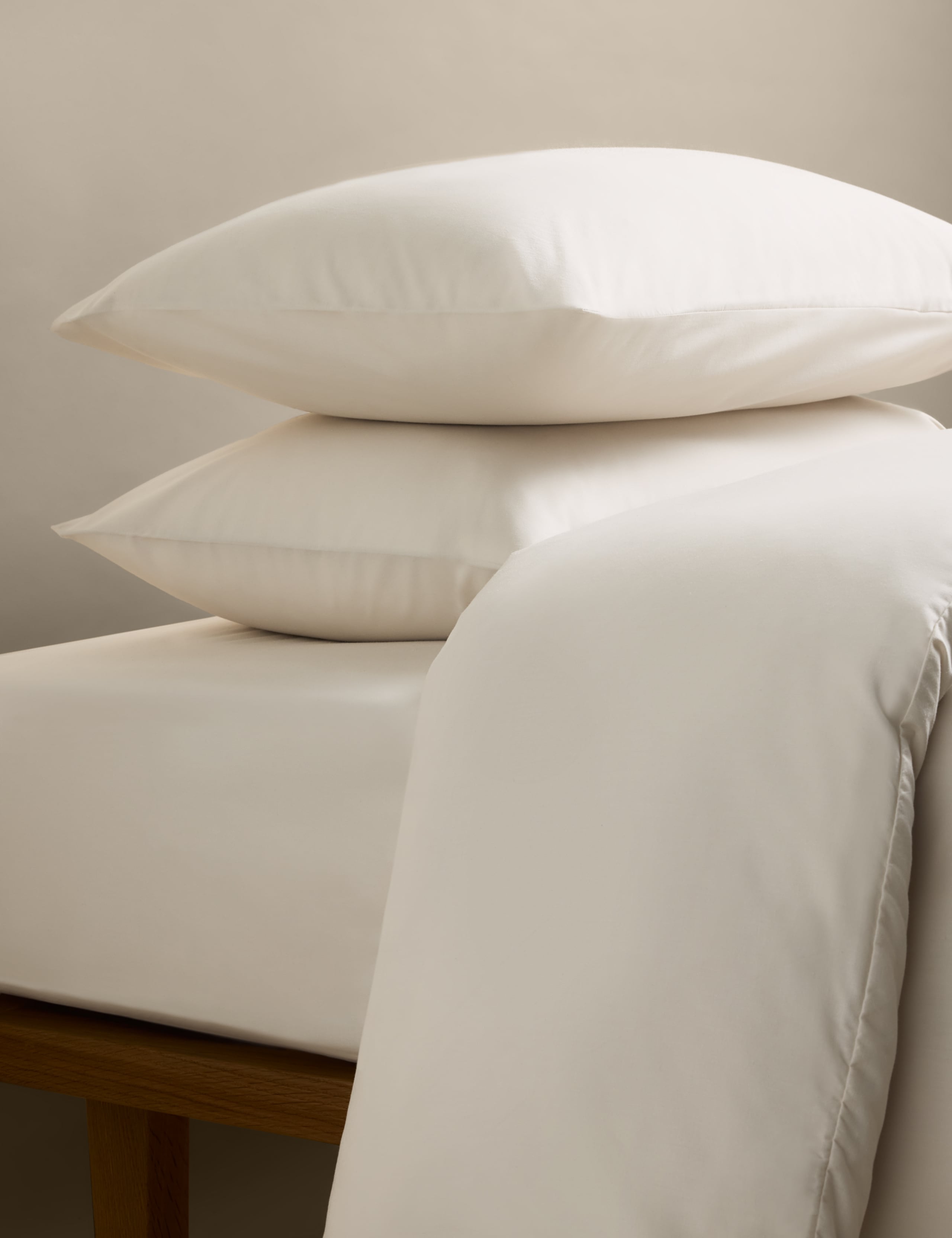 Cotton Blend Non Iron Bedding Set