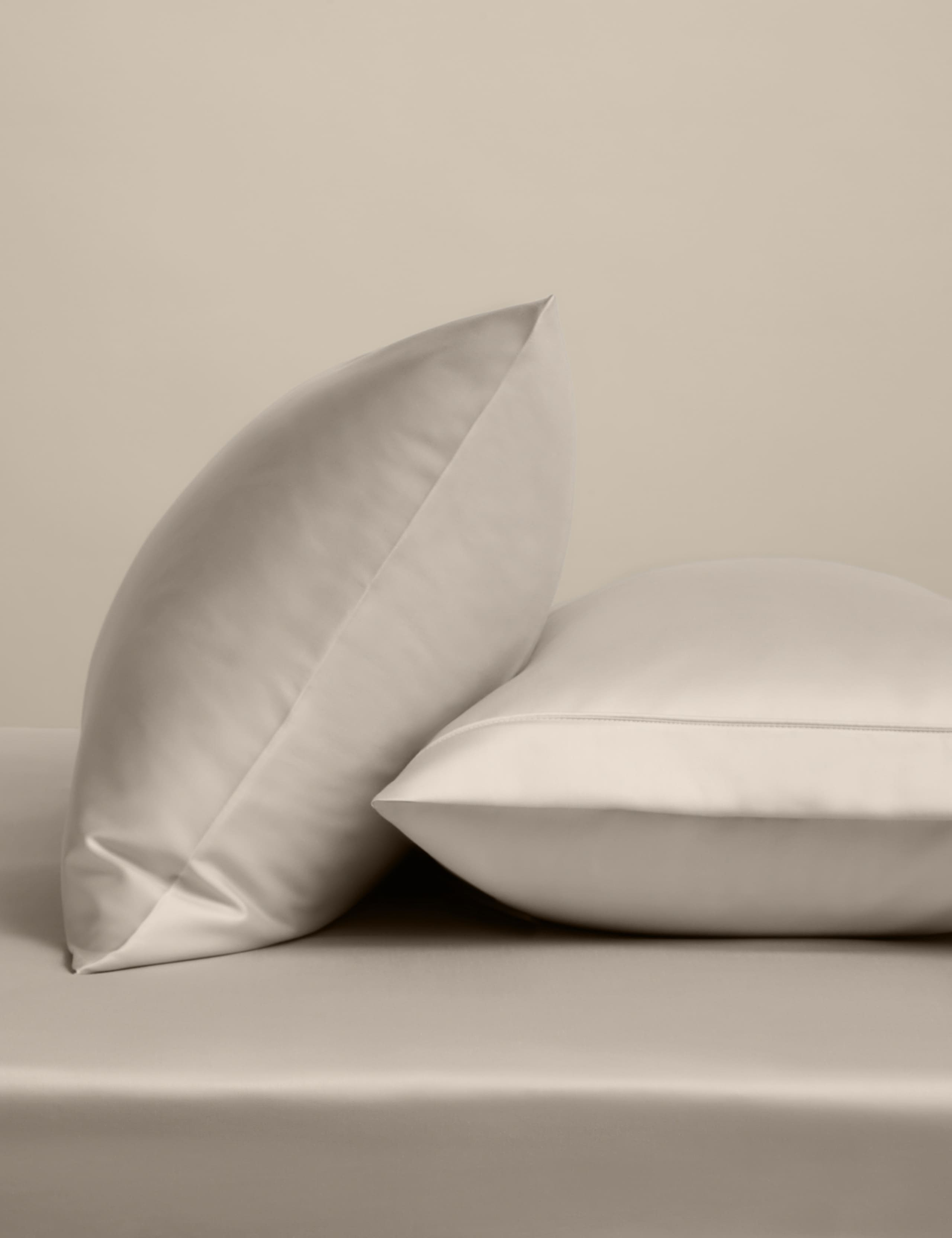Egyptian Cotton 230 Thread Count Silky Pillowcases