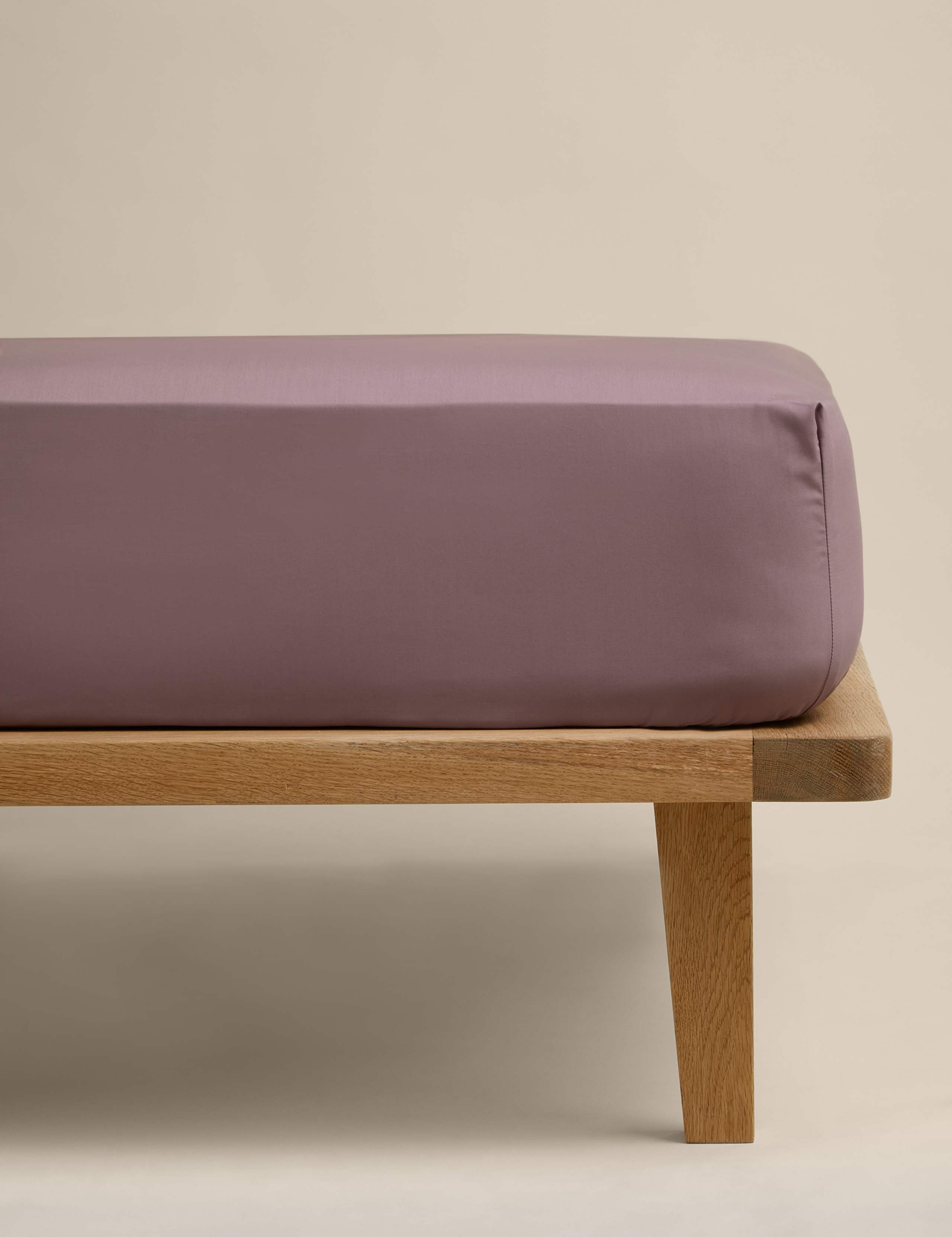 Egyptian Cotton 230 Thread Count Crisp Fitted Sheet