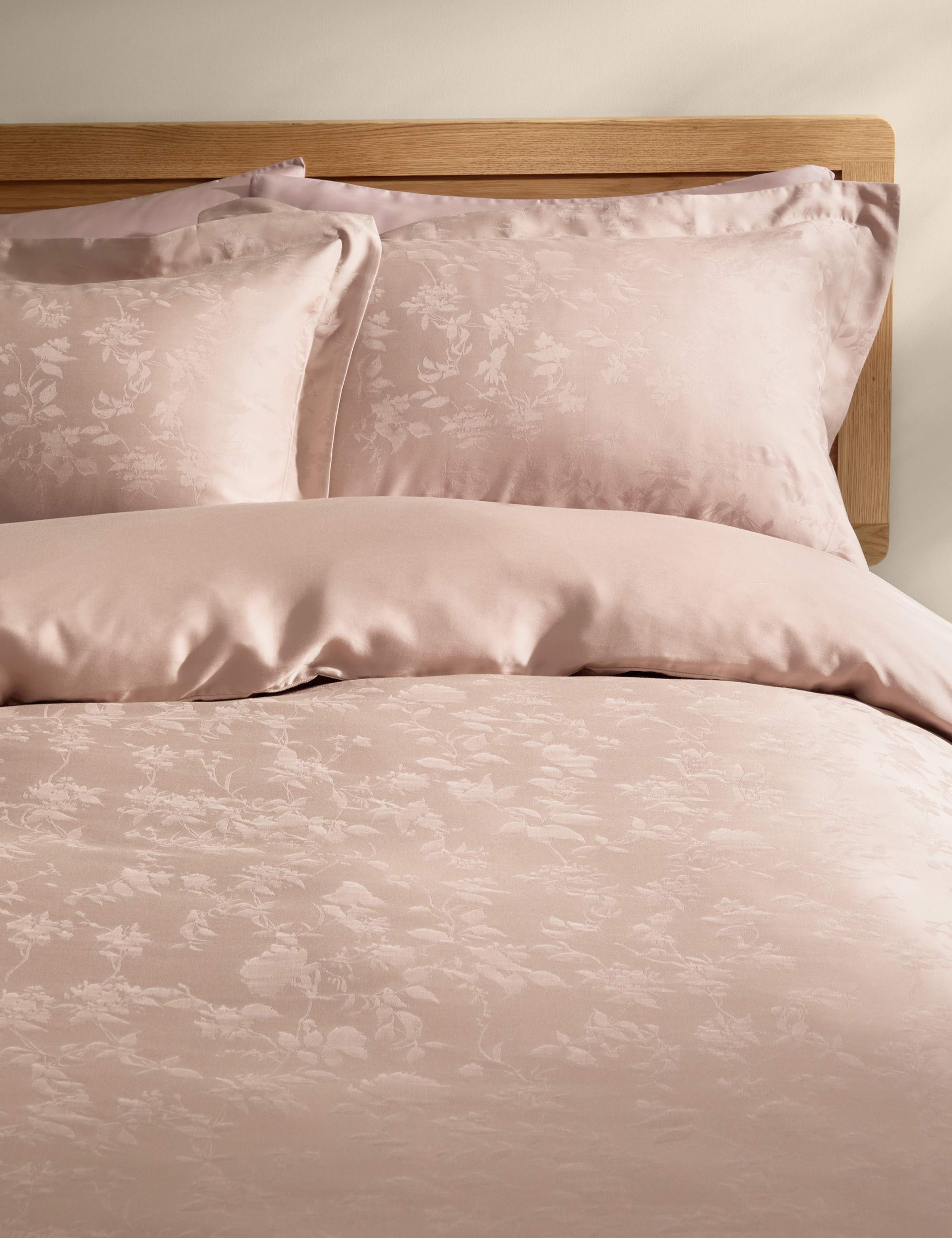 Pure Lyocell Floral Jacquard Bedding Set