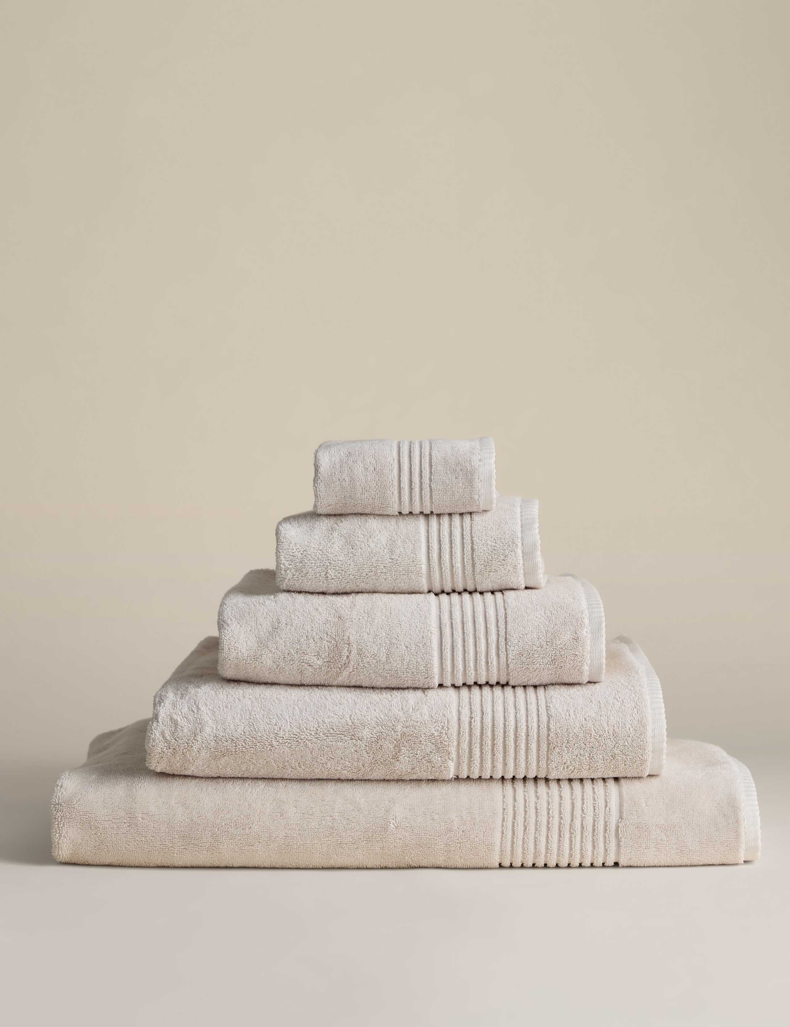 Set of 2 Egyptian Cotton Towels