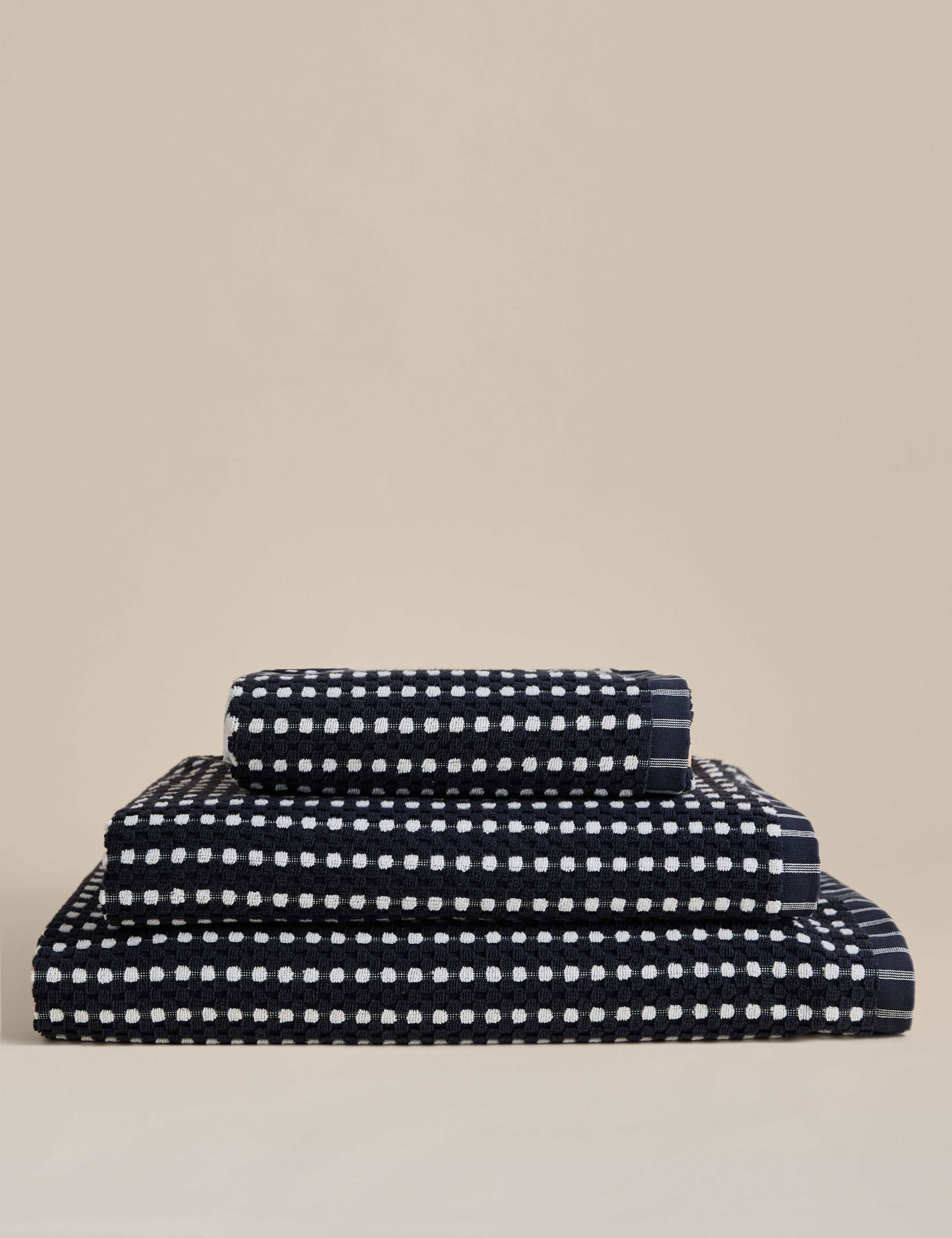 Pure Cotton Spotty Striped Towel