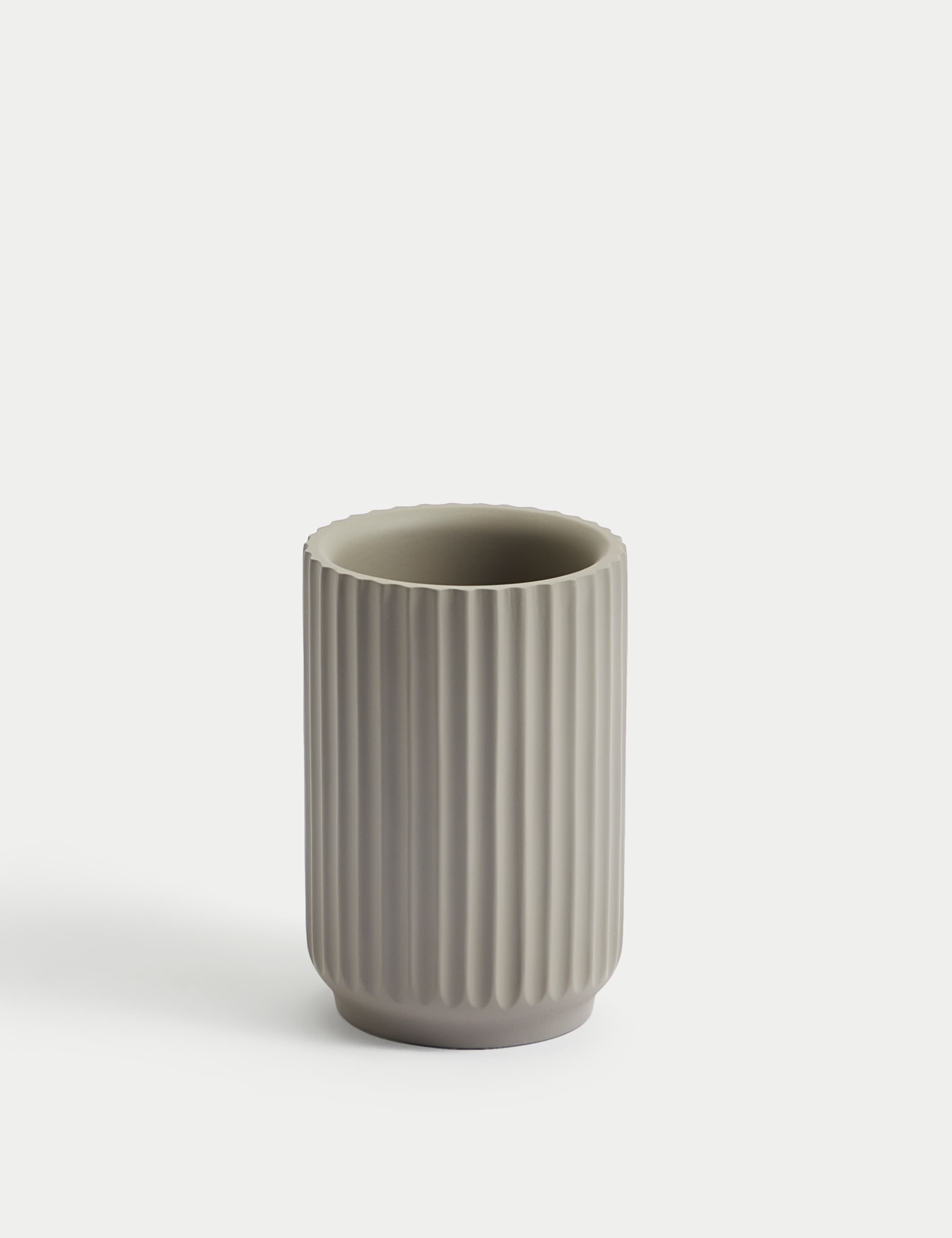Ribbed Resin Tumbler