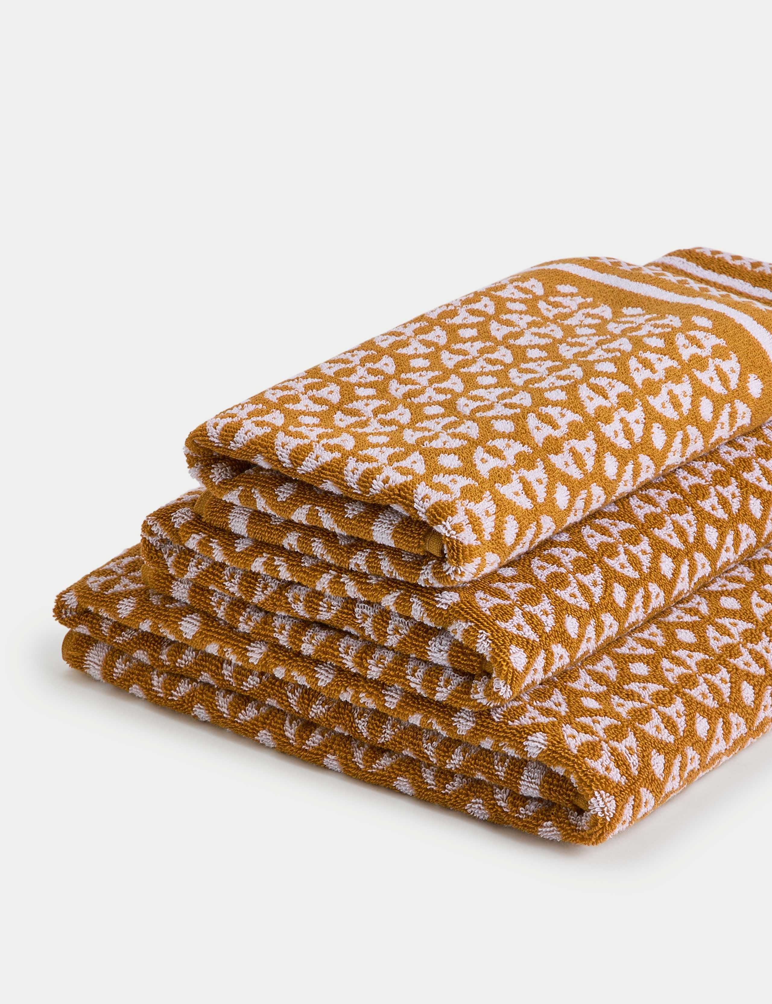 Pure Cotton Geometric Circle Towel
