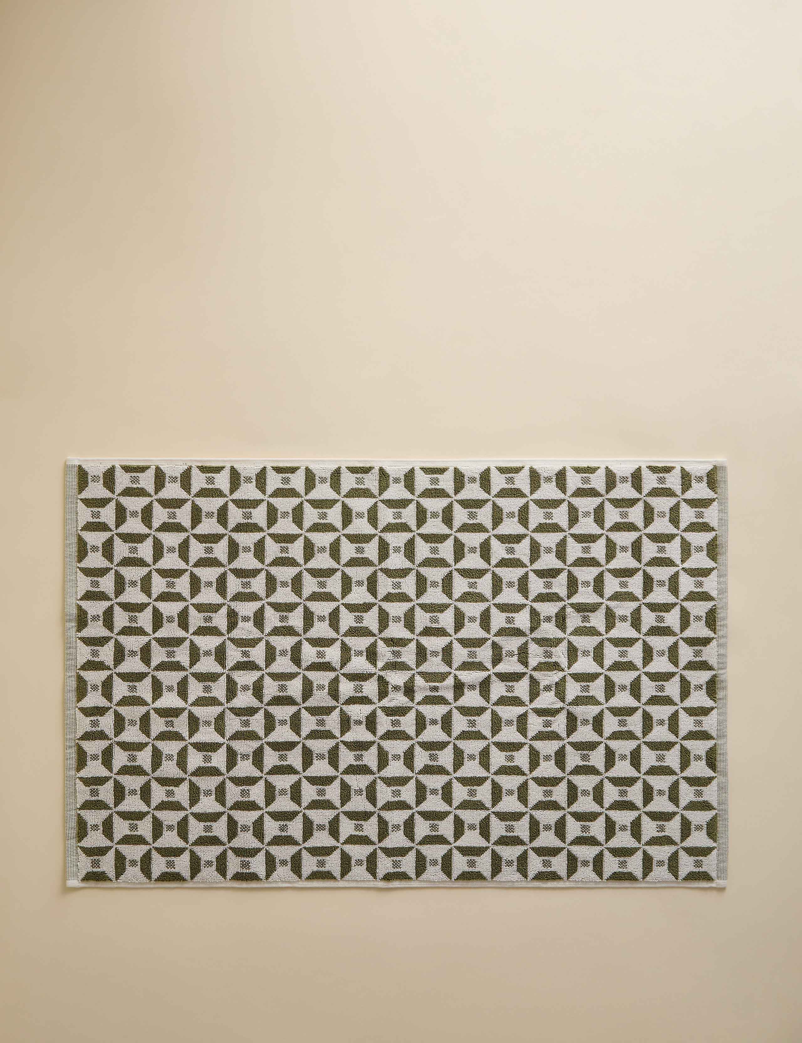 Pure Cotton Geometric Tile Bath Mat