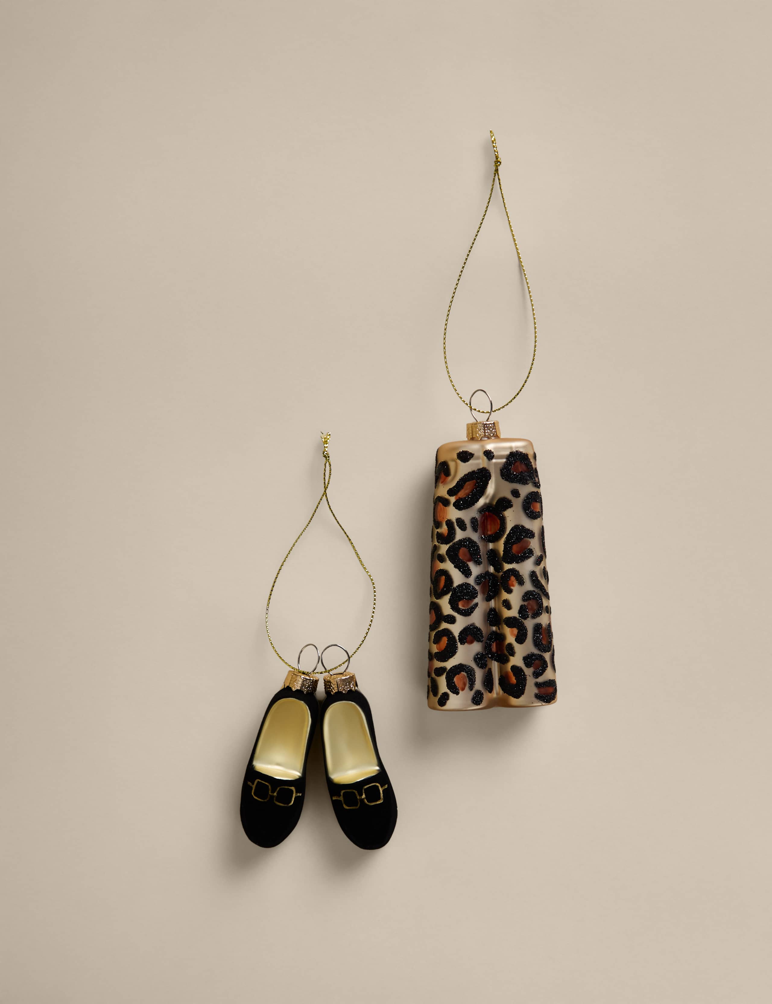 2 Pack Glass Leopard Print Fashion Baubles