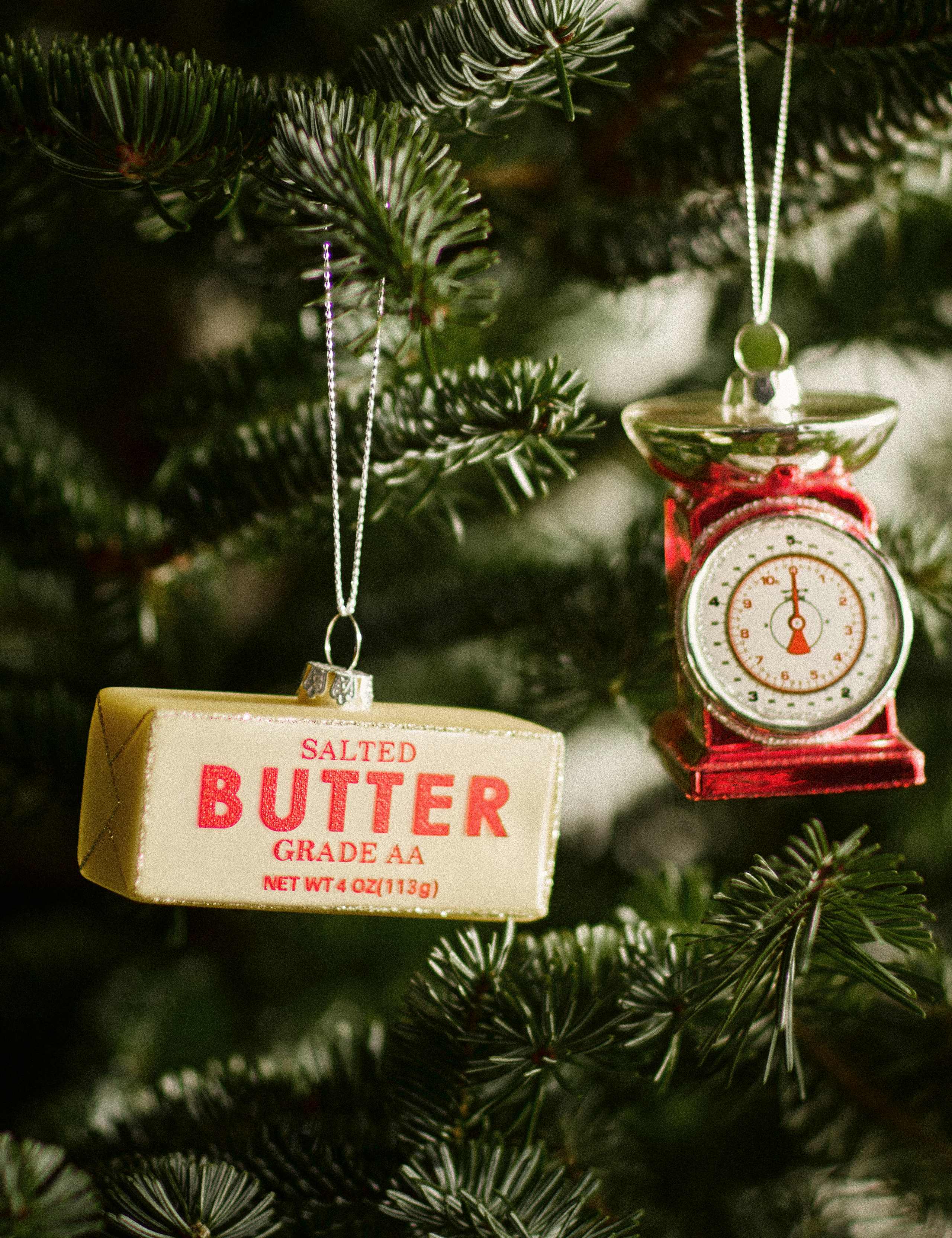 2 Pack Glass Hanging Baking Tree Decorations