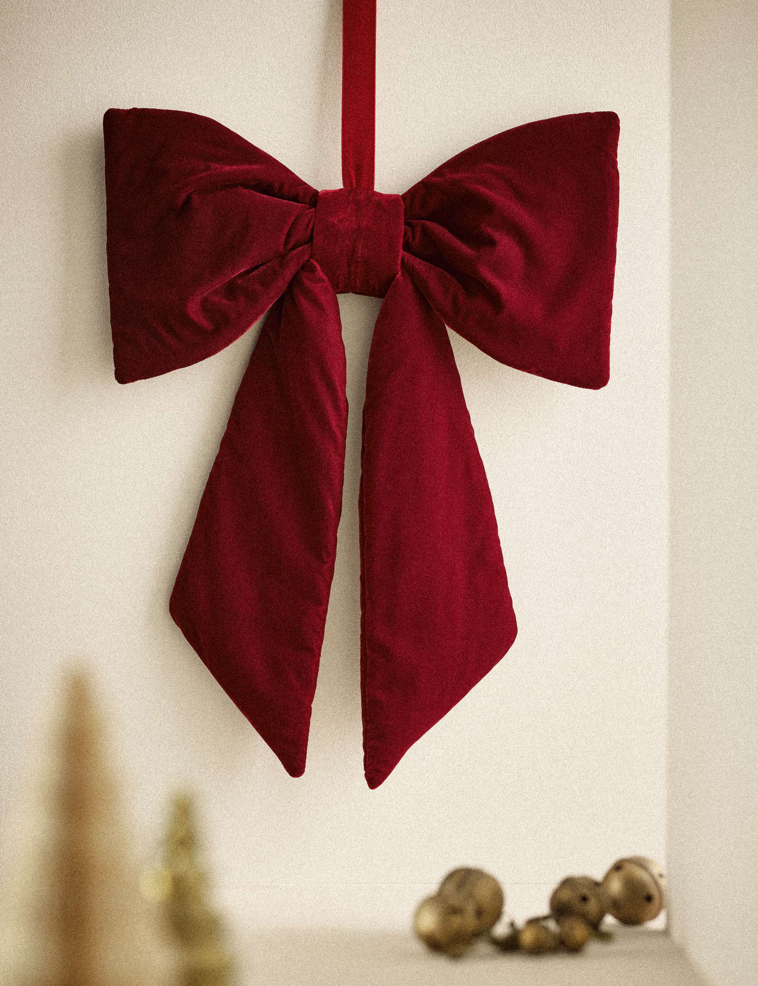 Velvet Hanging Bow Decoration