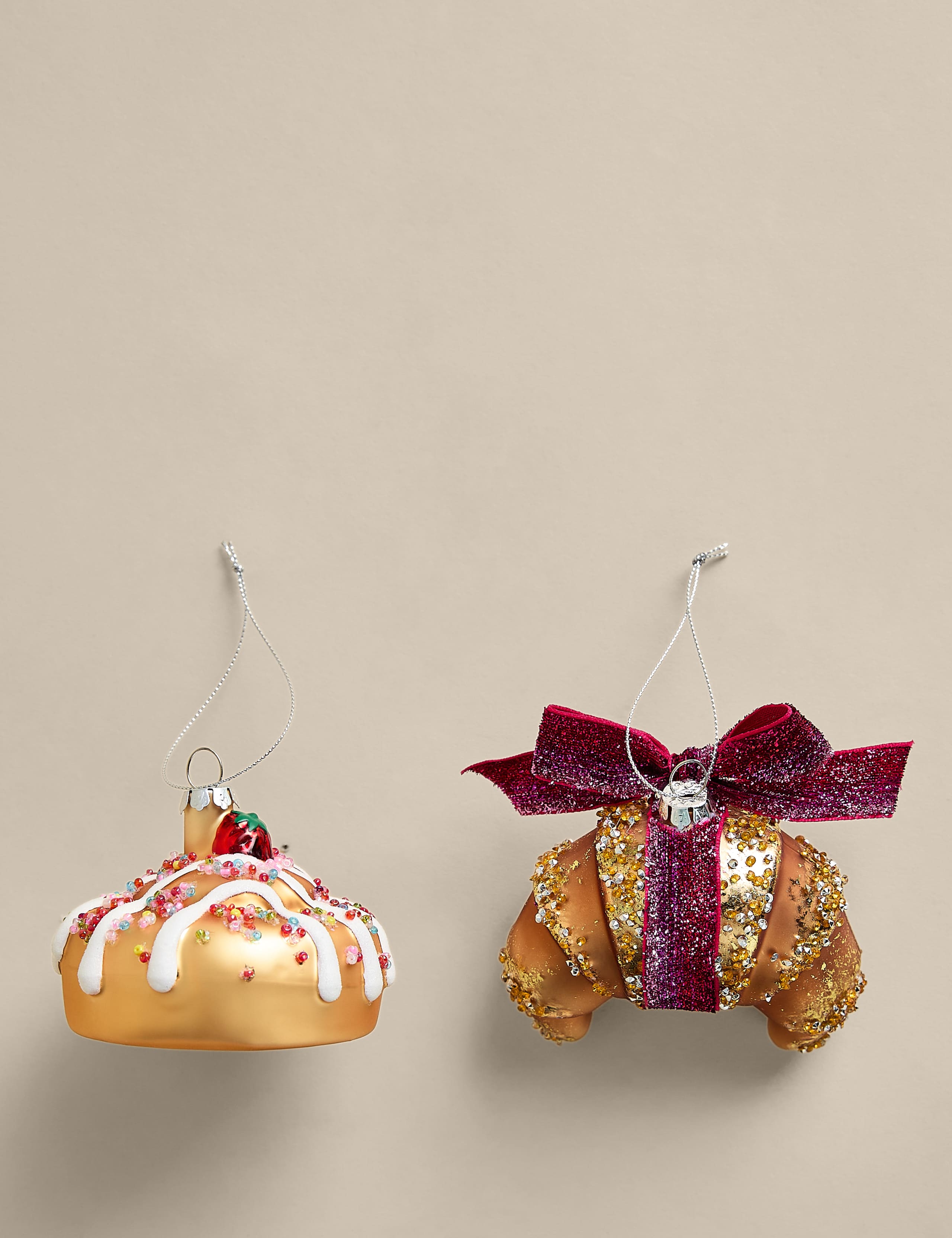 2 Pack Glass Bakery Hanging Decorations
